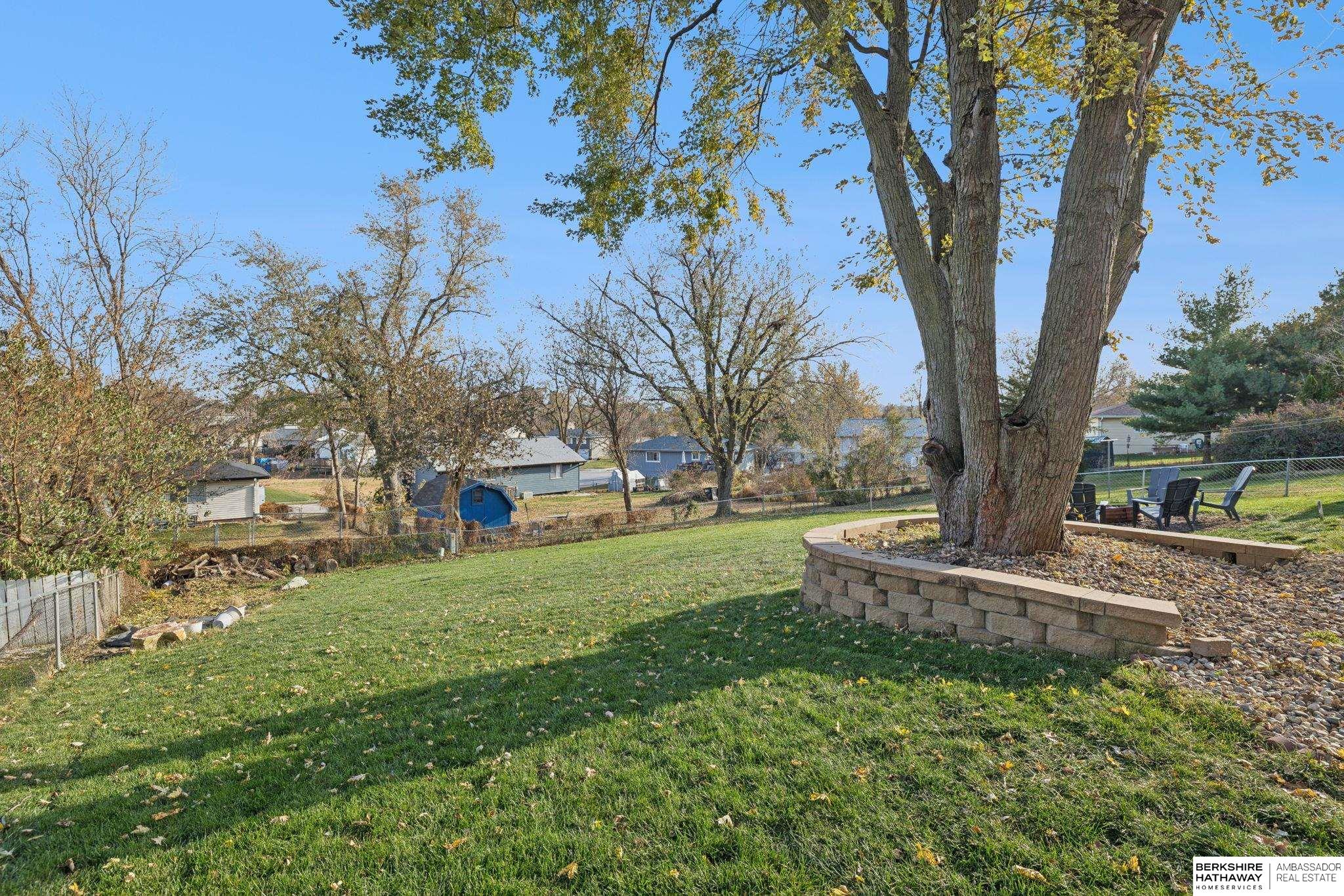 Omaha, Nebraska 68022, United States, 3 Bedrooms Bedrooms, ,2 BathroomsBathrooms,Residential,Pending,244641