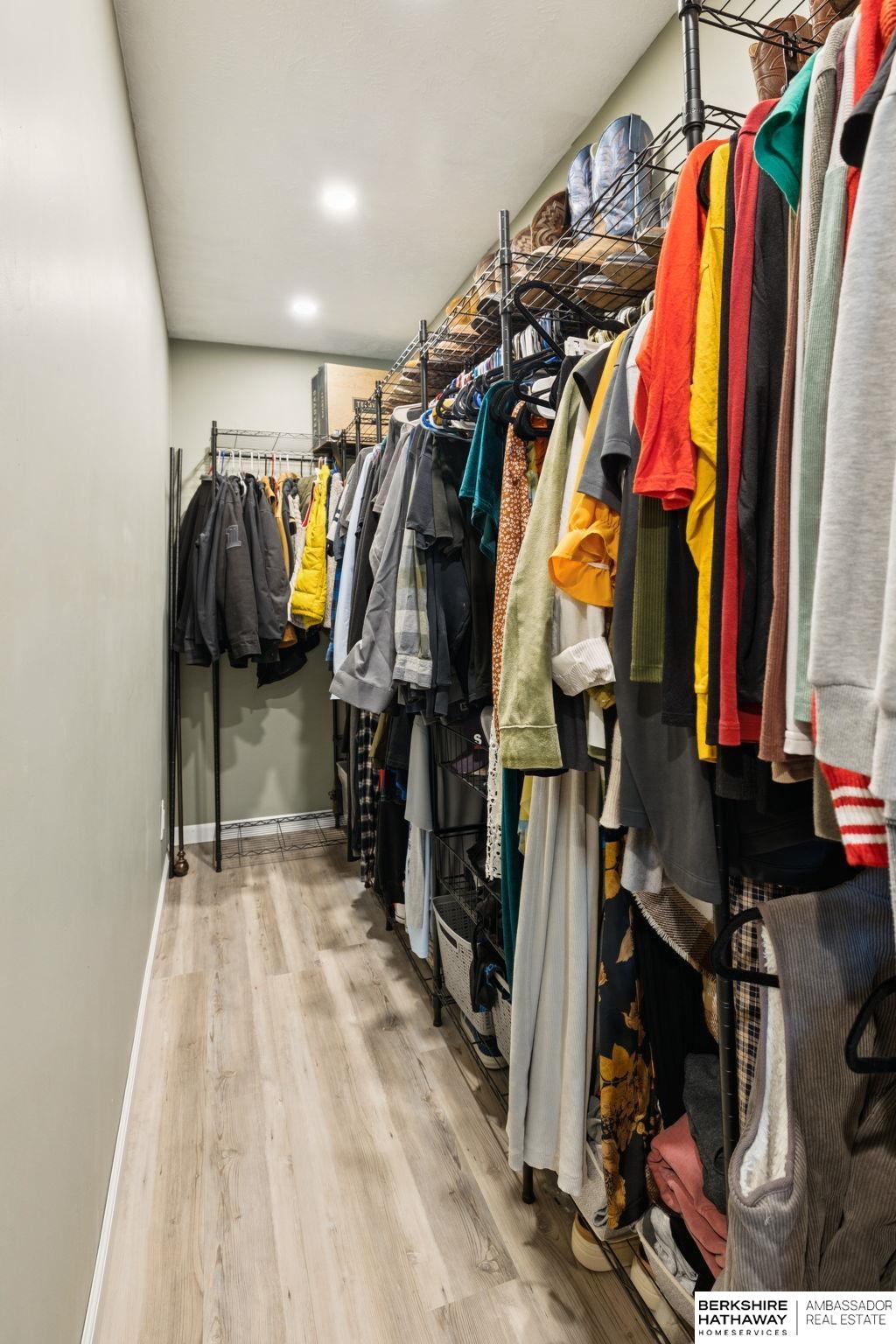 Omaha, Nebraska 68022, United States, 3 Bedrooms Bedrooms, ,2 BathroomsBathrooms,Residential,Pending,244641