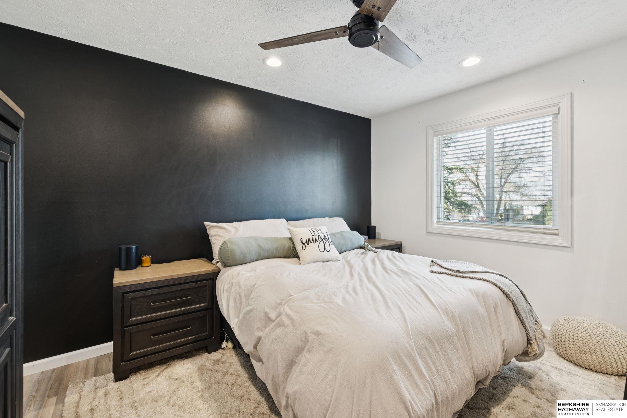 Omaha, Nebraska 68022, United States, 3 Bedrooms Bedrooms, ,2 BathroomsBathrooms,Residential,Pending,244641