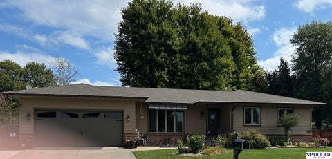Photo of 2934 N Wyoming Avenue, Fremont, NE 68025 (MLS # 22627510)