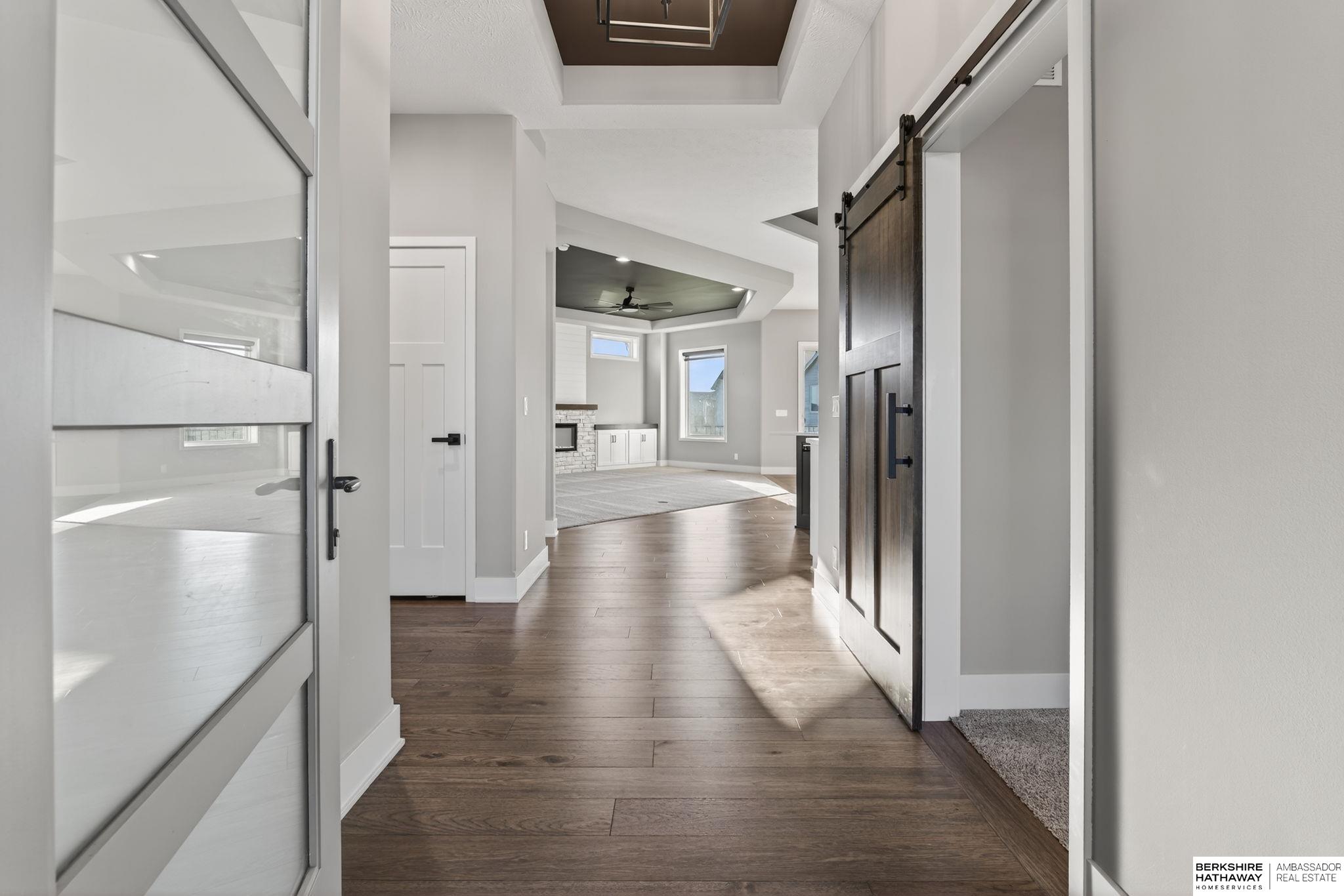 Omaha, Nebraska 68136, United States, 4 Bedrooms Bedrooms, ,3 BathroomsBathrooms,Residential,Active,225515