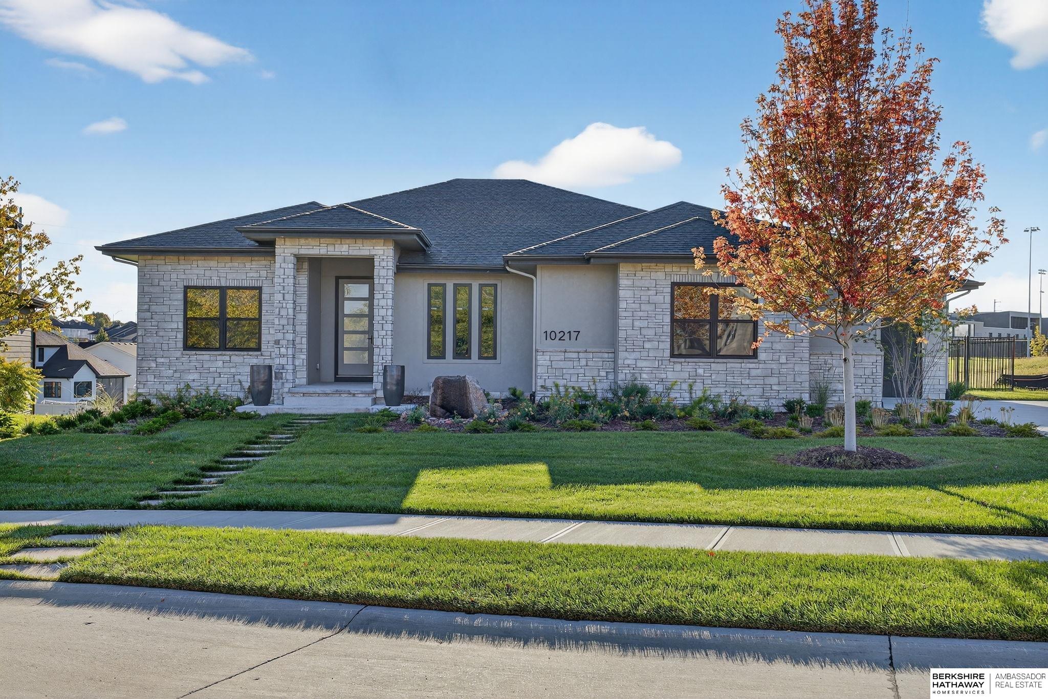 Omaha, Nebraska 68136, United States, 4 Bedrooms Bedrooms, ,3 BathroomsBathrooms,Residential,Active,225515