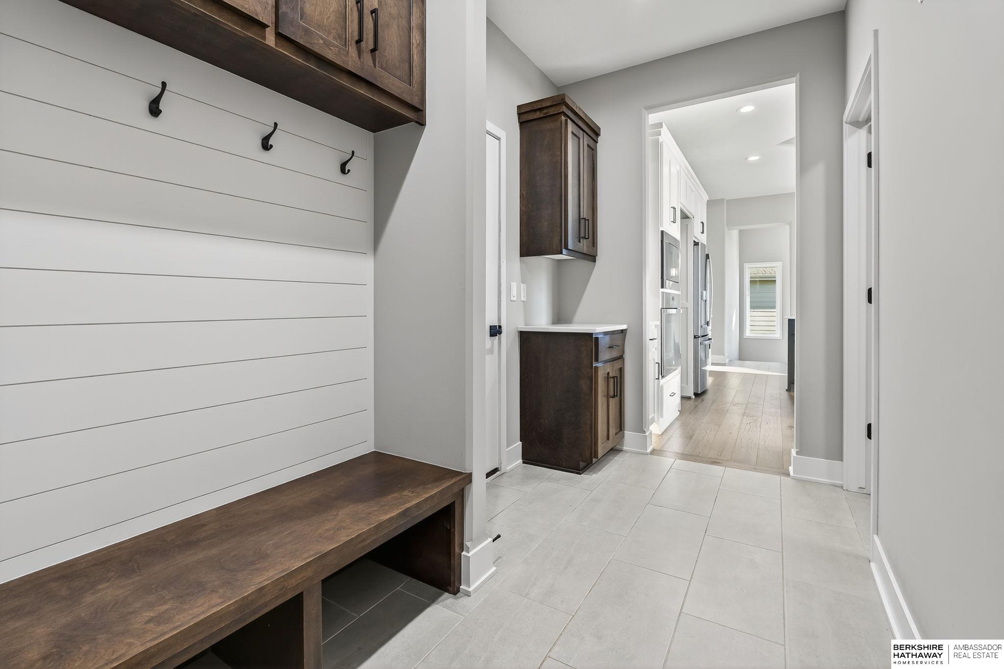 Omaha, Nebraska 68136, United States, 4 Bedrooms Bedrooms, ,3 BathroomsBathrooms,Residential,Active,225515