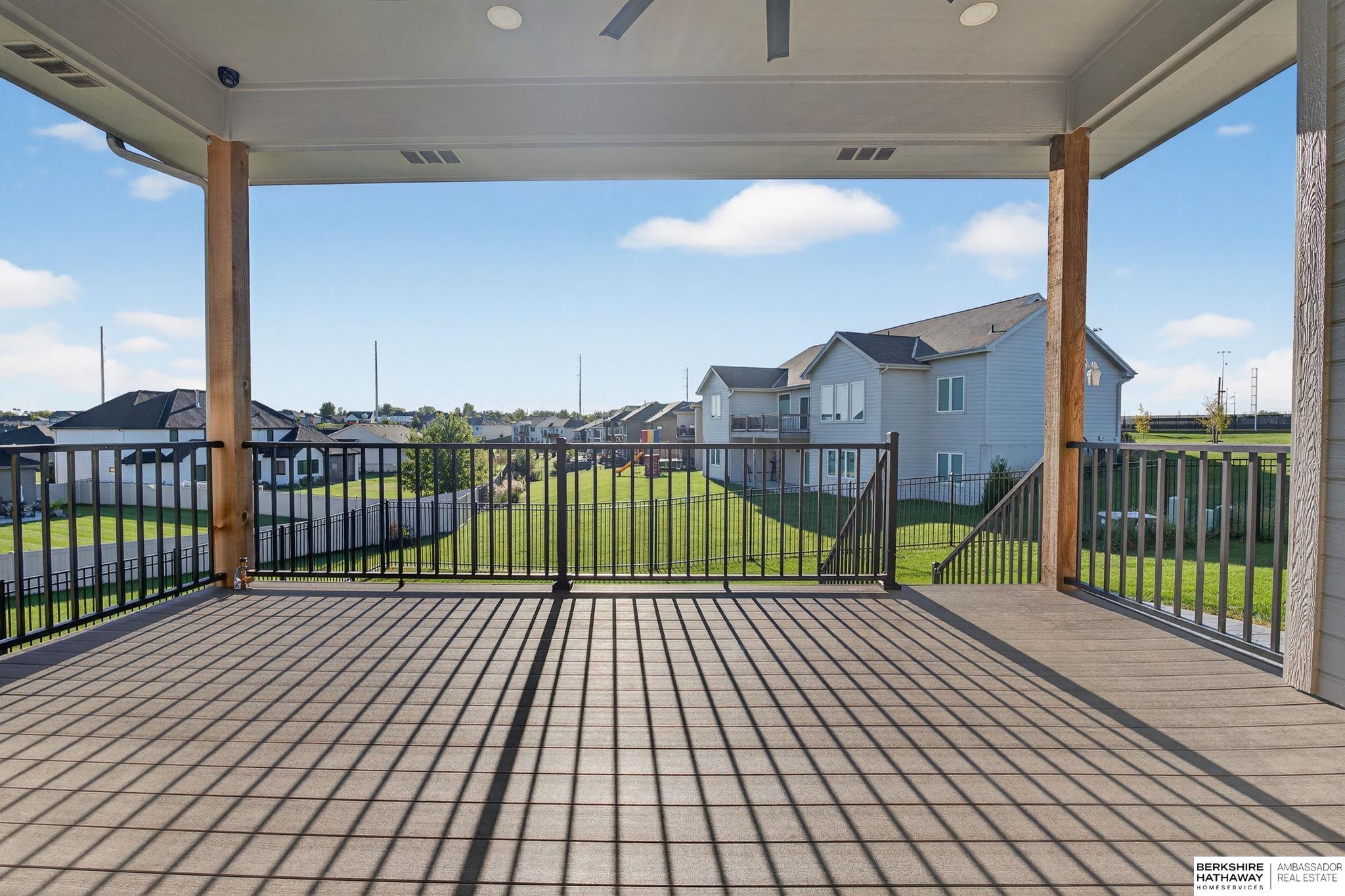 Omaha, Nebraska 68136, United States, 4 Bedrooms Bedrooms, ,3 BathroomsBathrooms,Residential,Active,225515