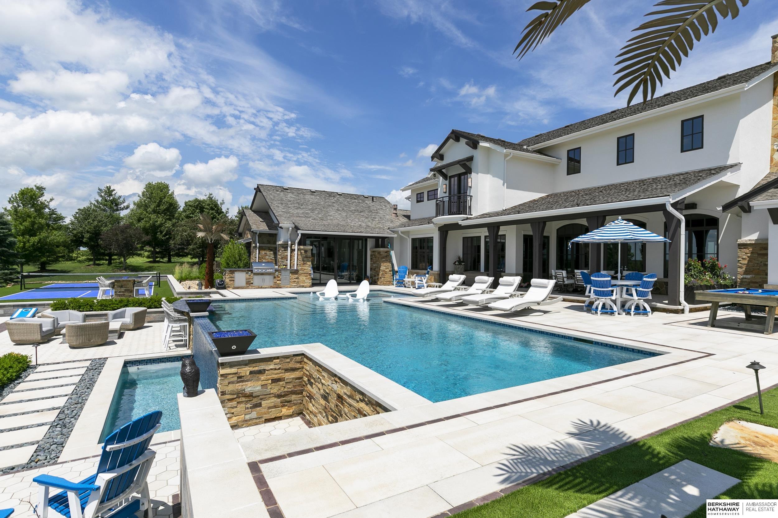 Valley, Nebraska 68064, United States, 5 Bedrooms Bedrooms, ,6 BathroomsBathrooms,Residential,Active,225939