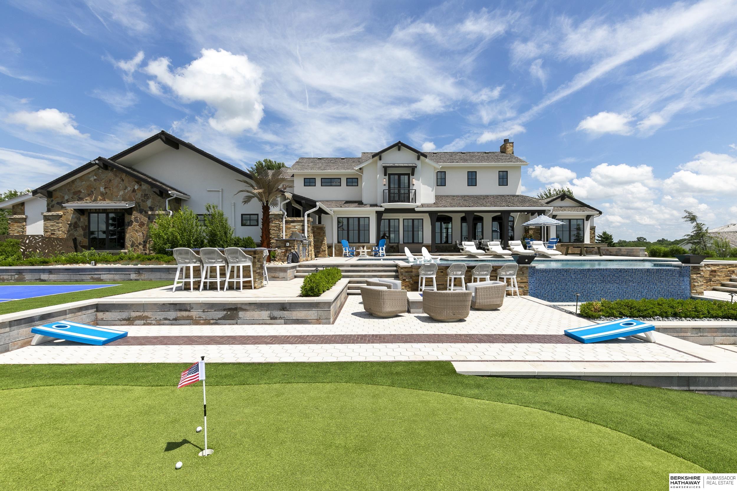 Valley, Nebraska 68064, United States, 5 Bedrooms Bedrooms, ,6 BathroomsBathrooms,Residential,Active,225939