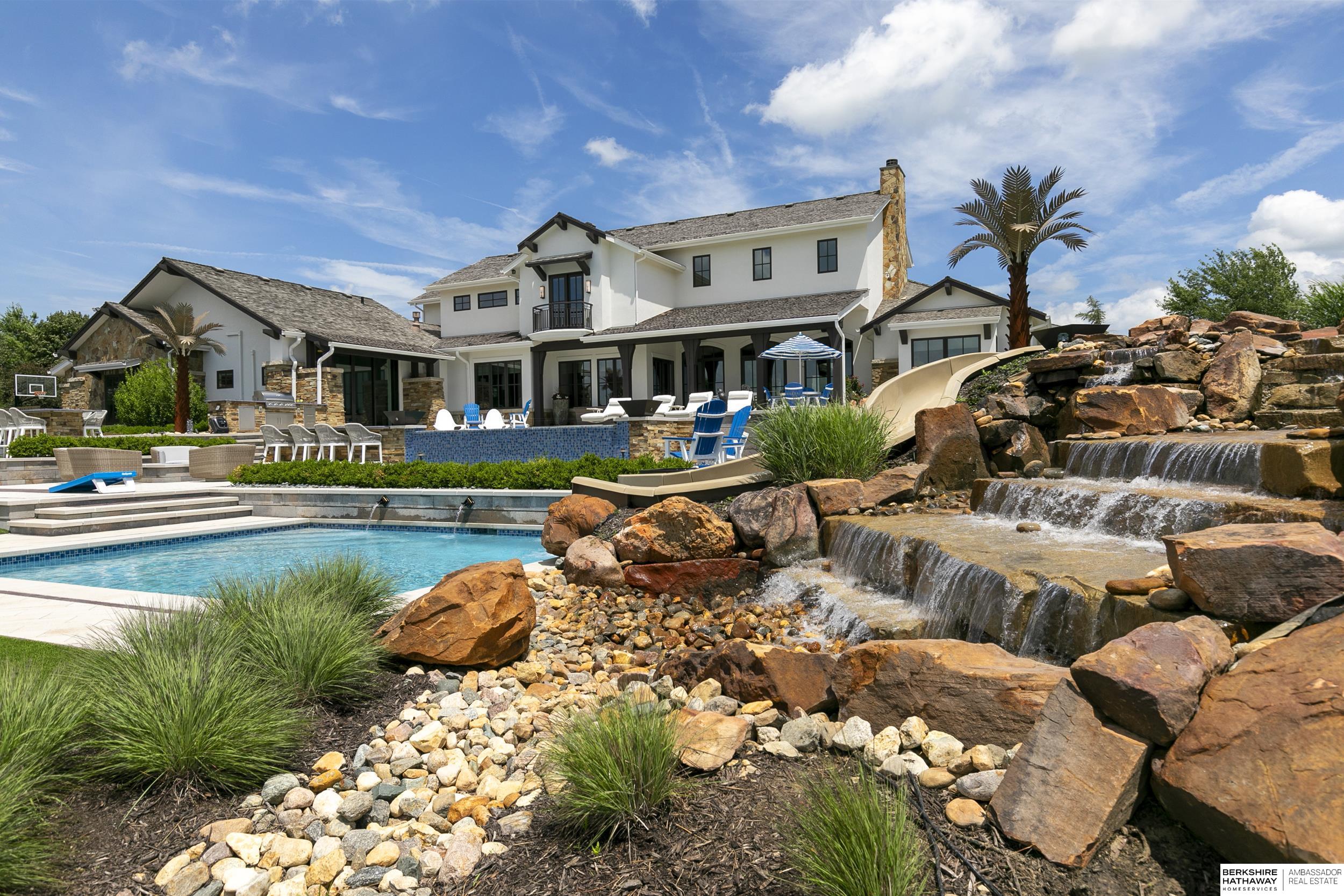 Valley, Nebraska 68064, United States, 5 Bedrooms Bedrooms, ,6 BathroomsBathrooms,Residential,Active,225939