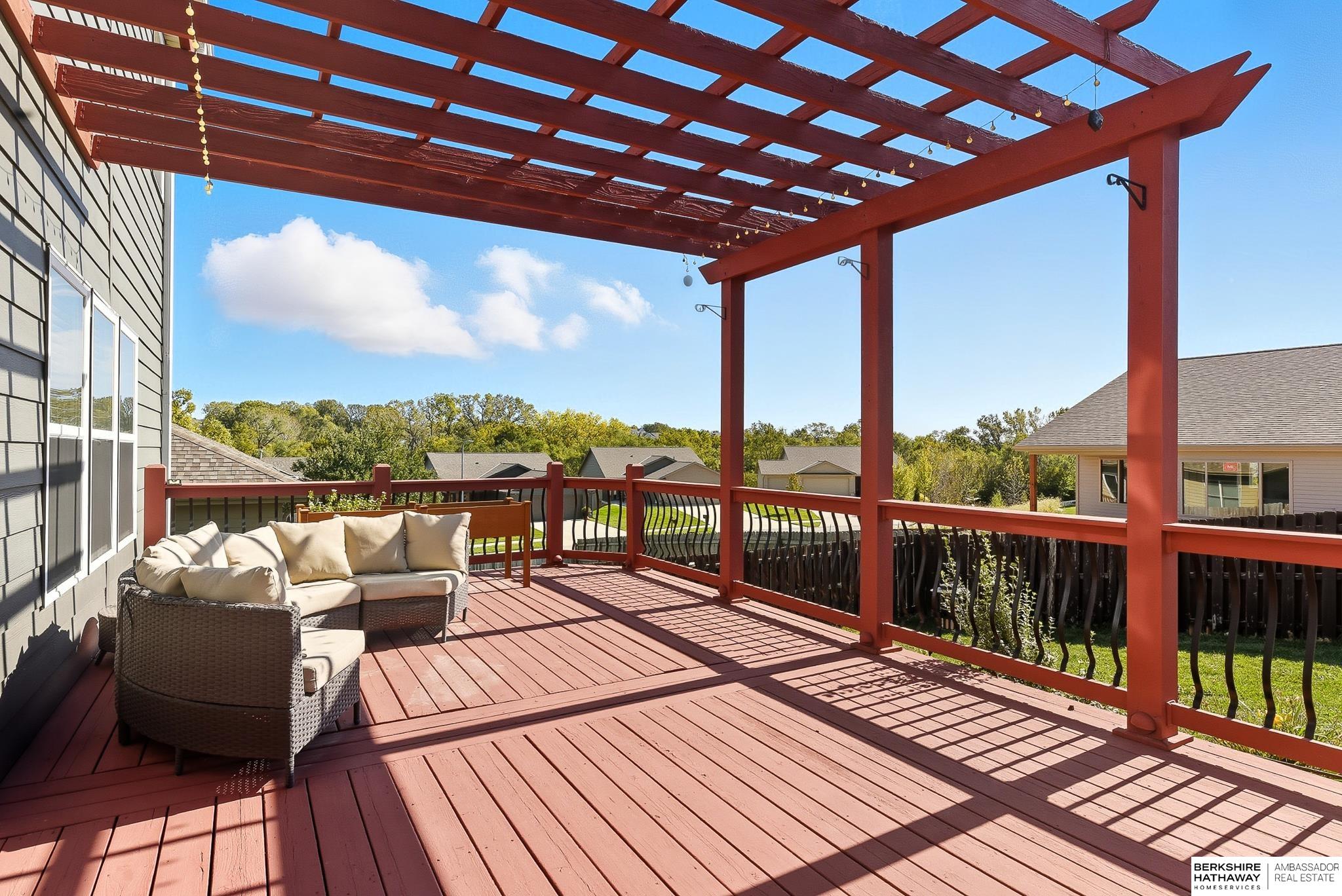 Omaha, Nebraska 68022, United States, 5 Bedrooms Bedrooms, ,3 BathroomsBathrooms,Residential,Active,227562