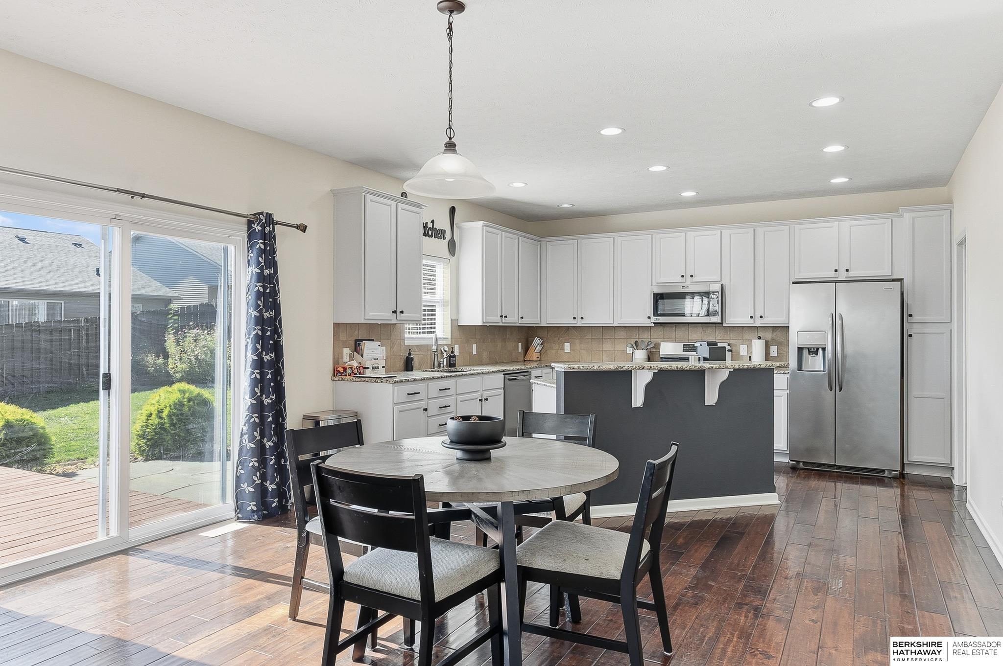 Omaha, Nebraska 68022, United States, 5 Bedrooms Bedrooms, ,3 BathroomsBathrooms,Residential,Active,227562