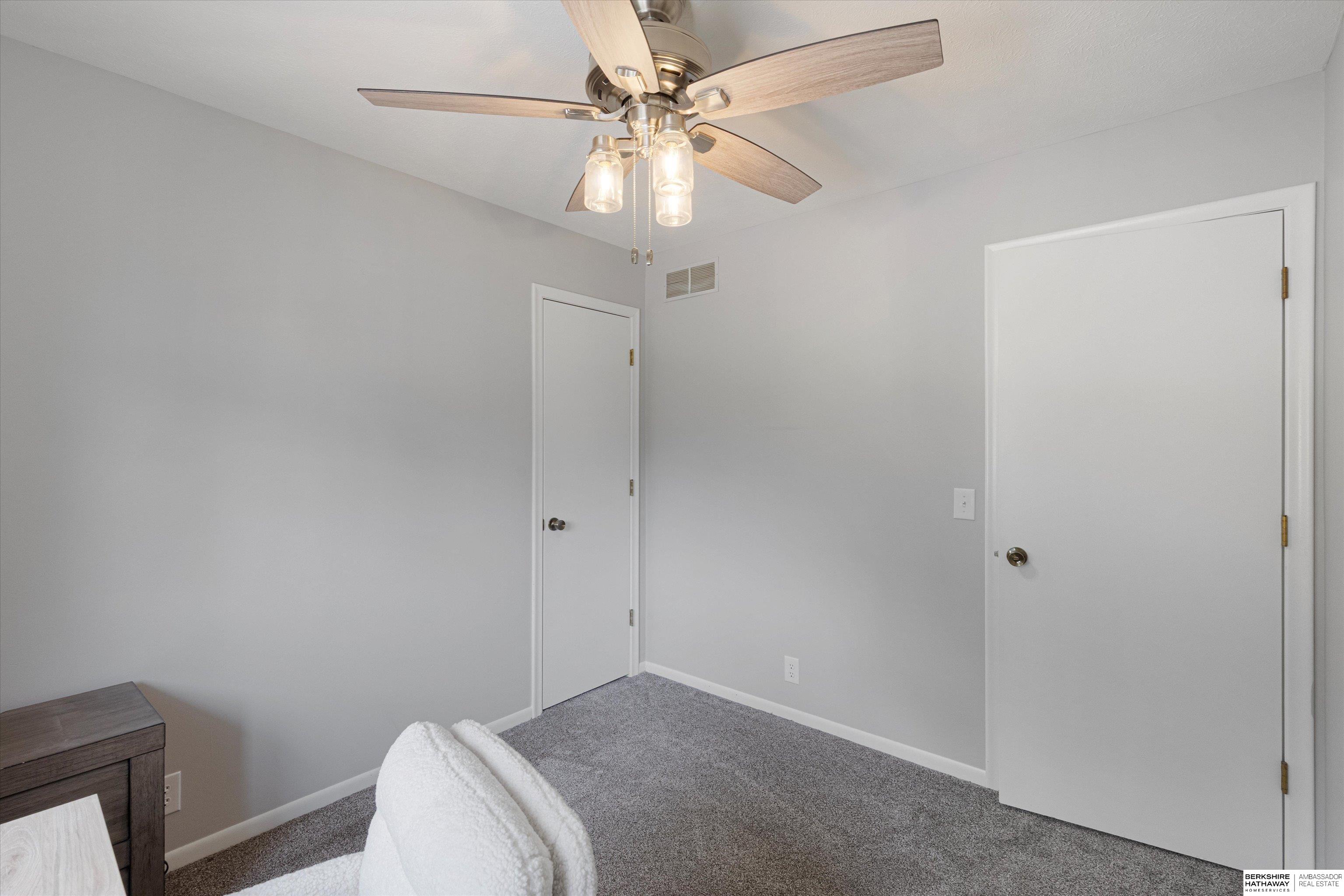 Omaha, Nebraska 68164, United States, 3 Bedrooms Bedrooms, ,2 BathroomsBathrooms,Residential,Active,147986