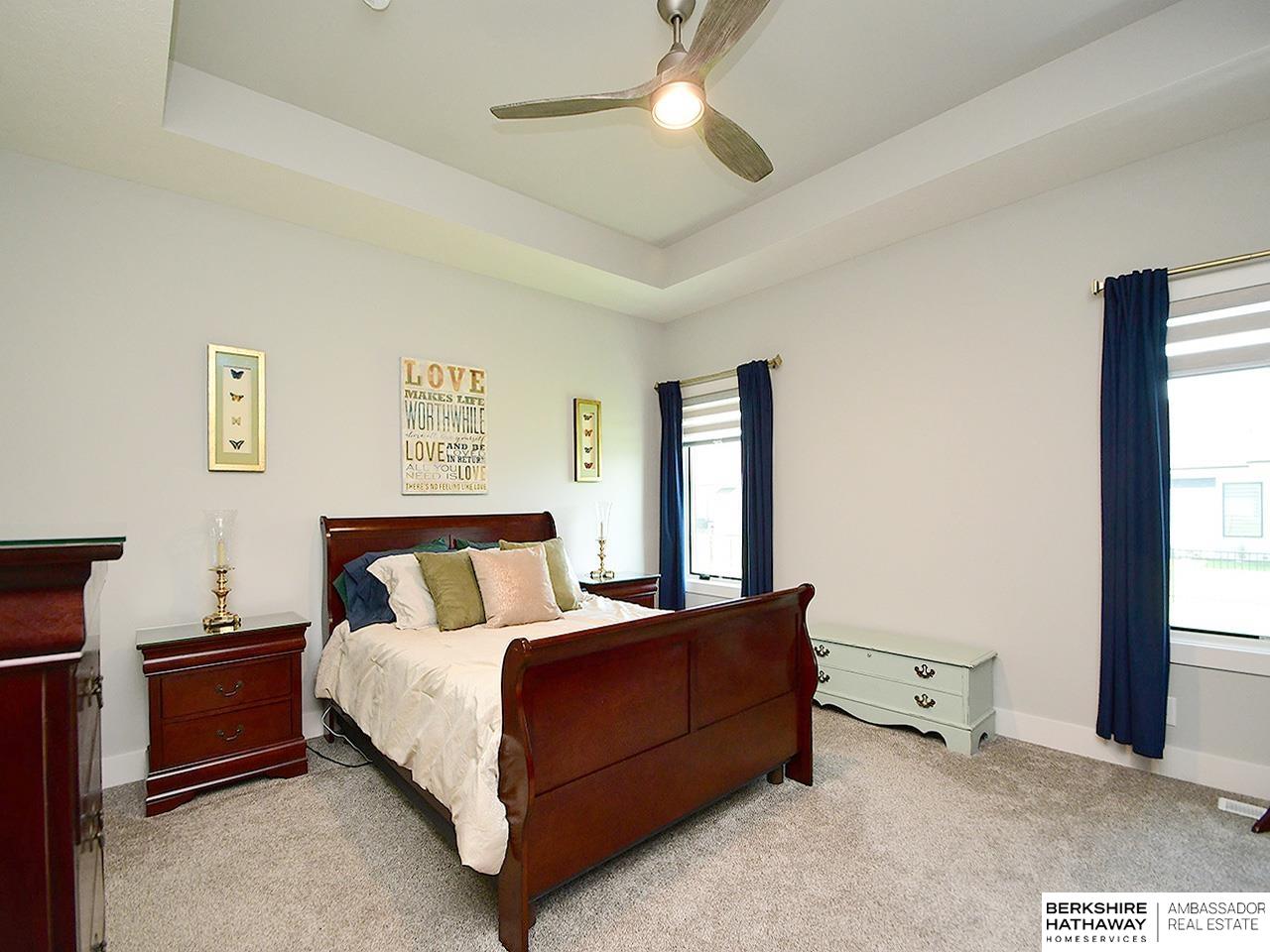 Omaha, Nebraska 68022, United States, 5 Bedrooms Bedrooms, ,3 BathroomsBathrooms,Residential,Pending,171840