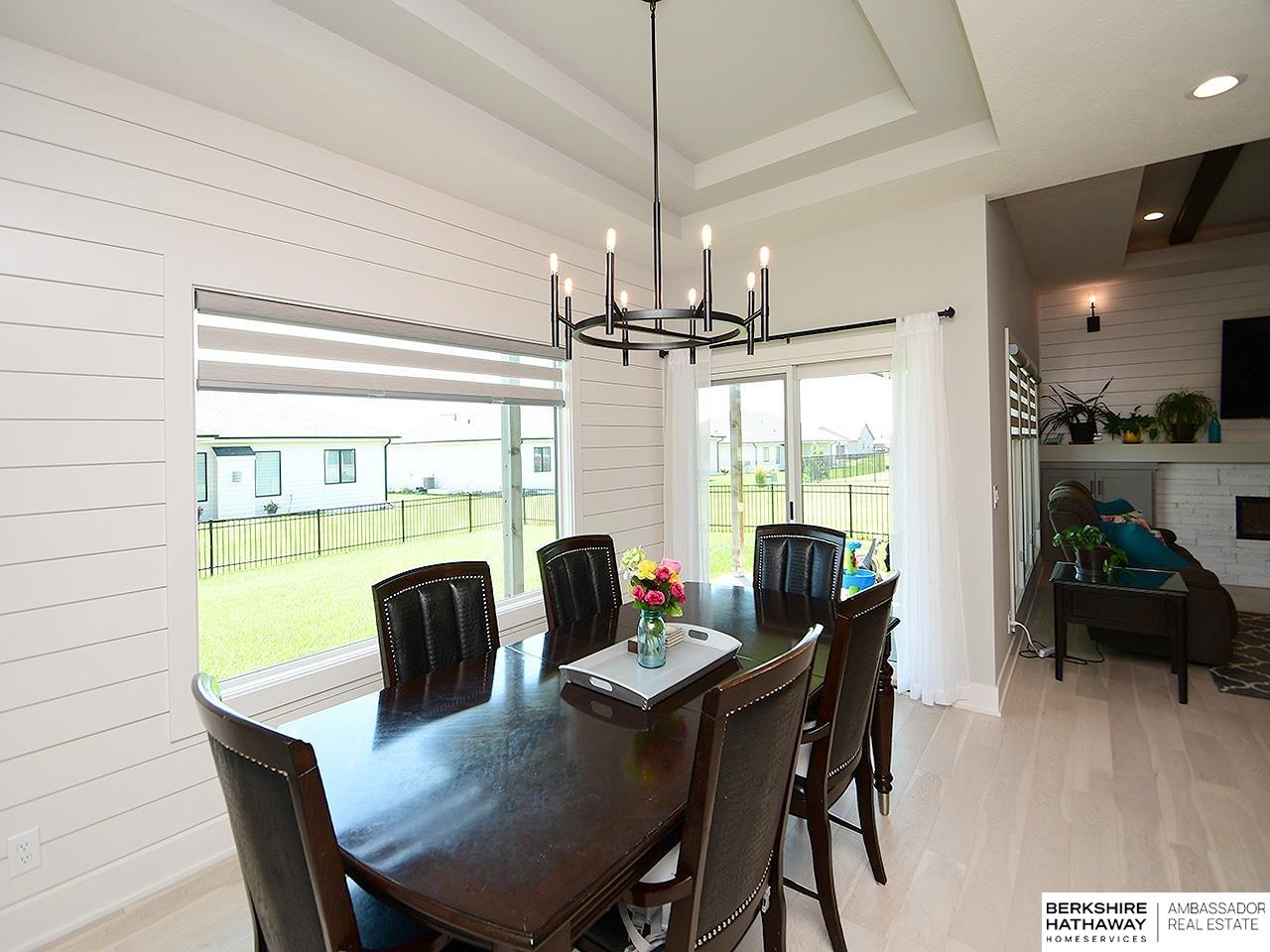 Omaha, Nebraska 68022, United States, 5 Bedrooms Bedrooms, ,3 BathroomsBathrooms,Residential,Pending,171840