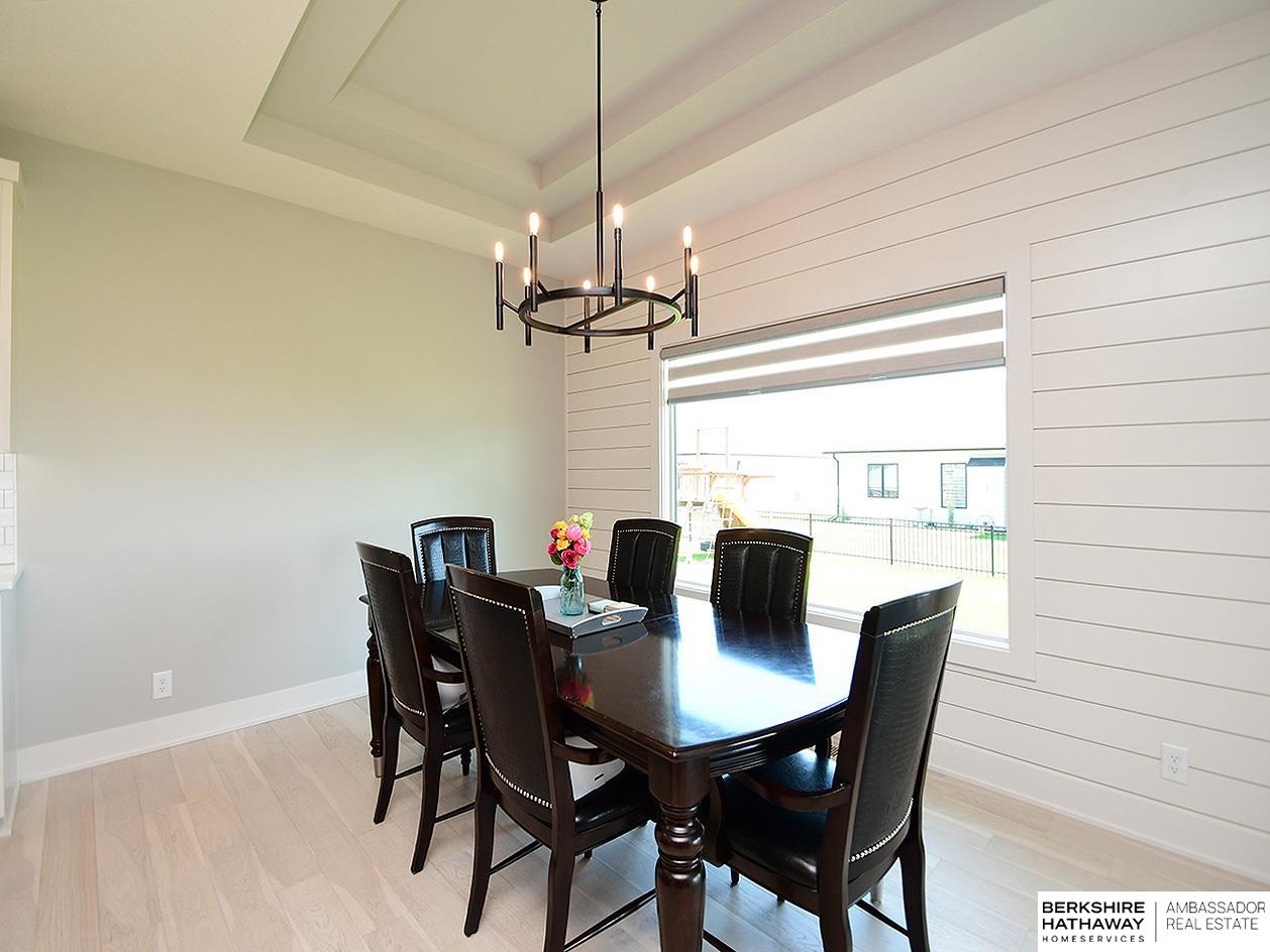 Omaha, Nebraska 68022, United States, 5 Bedrooms Bedrooms, ,3 BathroomsBathrooms,Residential,Pending,171840