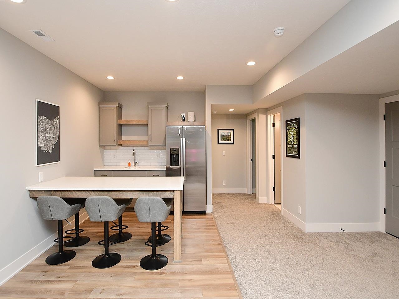 Omaha, Nebraska 68022, United States, 5 Bedrooms Bedrooms, ,3 BathroomsBathrooms,Residential,Pending,171840