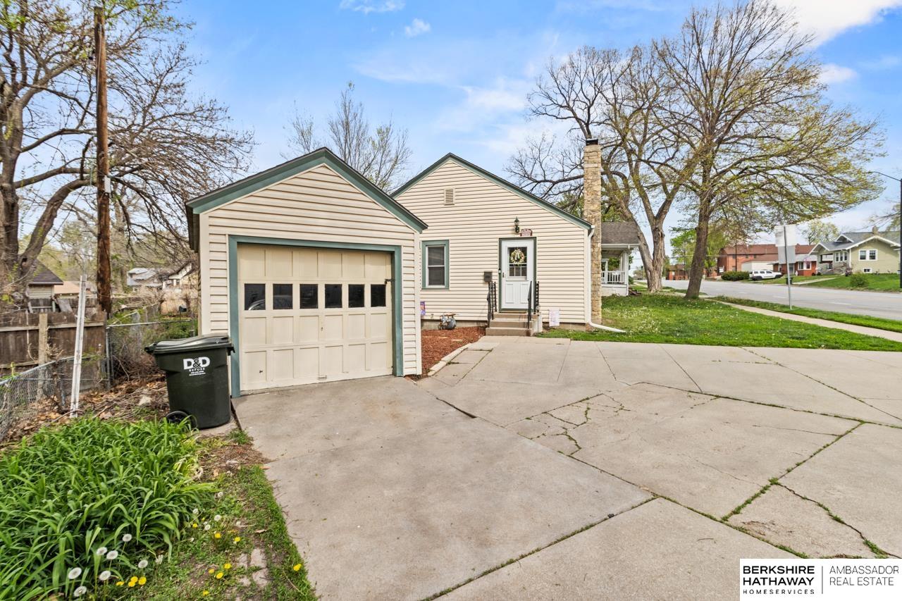 Lincoln, Nebraska 68502, United States, 2 Bedrooms Bedrooms, ,1 BathroomBathrooms,Residential,Active,115460