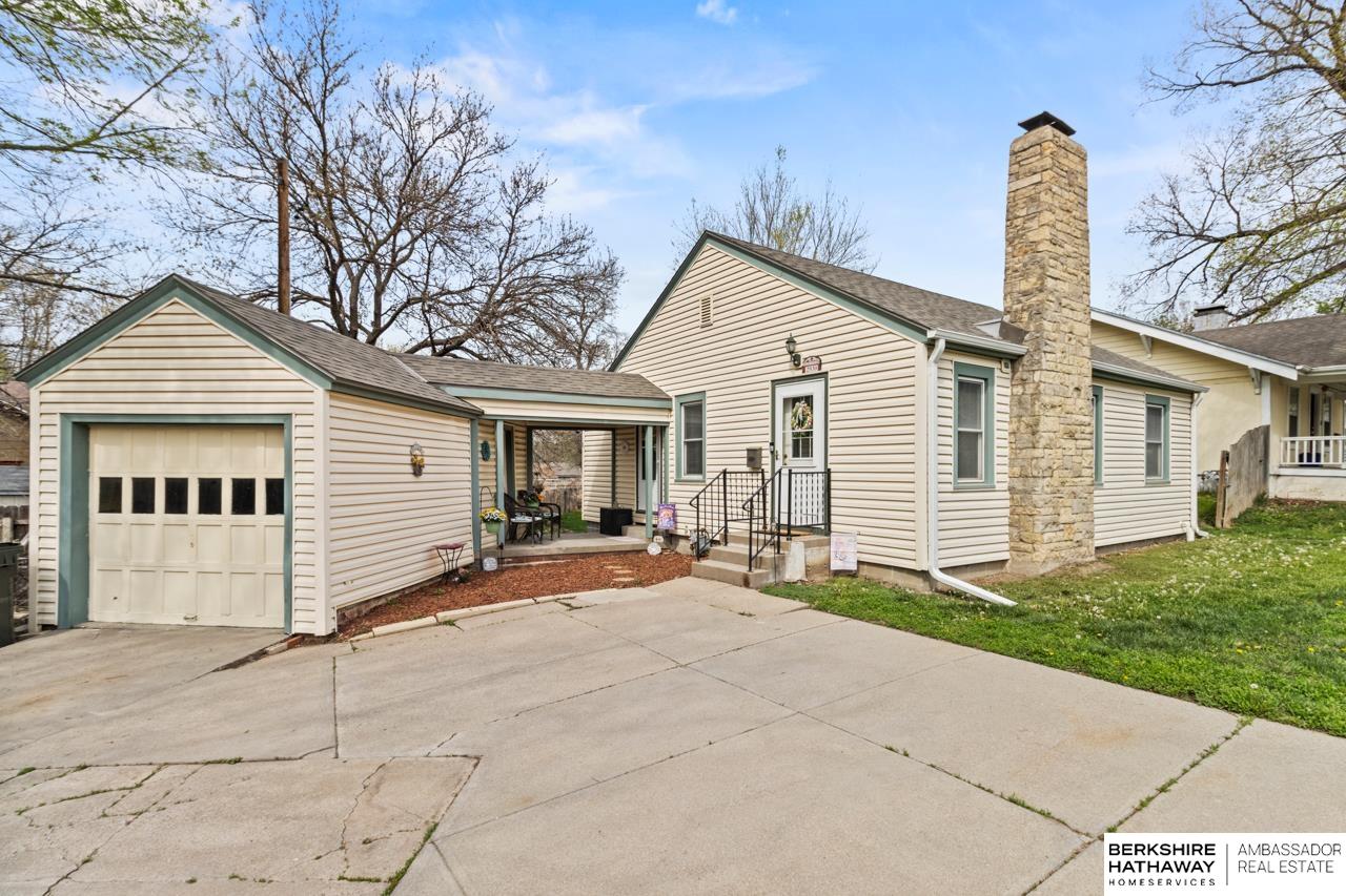 Lincoln, Nebraska 68502, United States, 2 Bedrooms Bedrooms, ,1 BathroomBathrooms,Residential,Active,115460