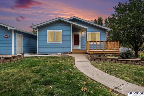 Photo of 1622 L Street, Tekamah, NE 68061 (MLS # 22531021) Photo of 1622 L Street, Tekamah, NE 68061 (MLS # 22531021)