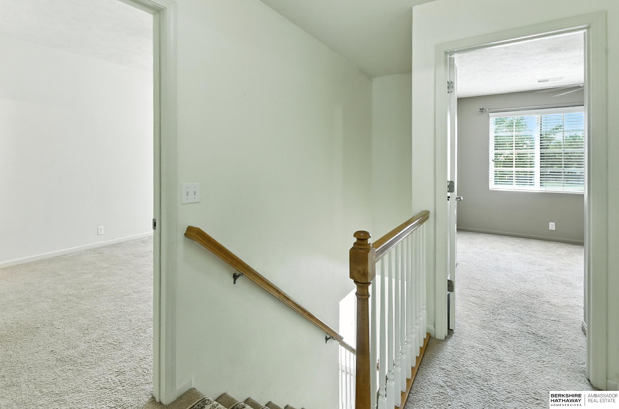 Omaha, Nebraska 68136, United States, 3 Bedrooms Bedrooms, ,4 BathroomsBathrooms,Residential,Active,188970