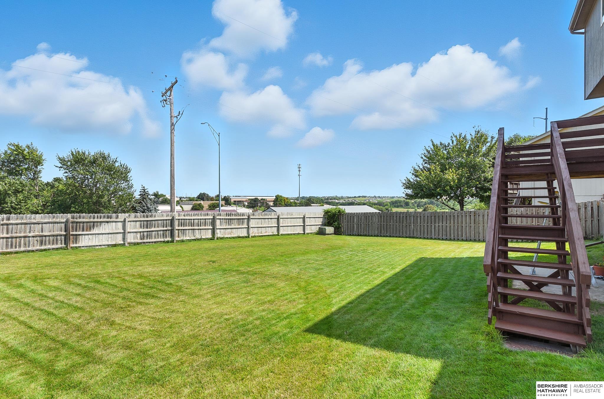 Omaha, Nebraska 68136, United States, 3 Bedrooms Bedrooms, ,4 BathroomsBathrooms,Residential,Active,188970