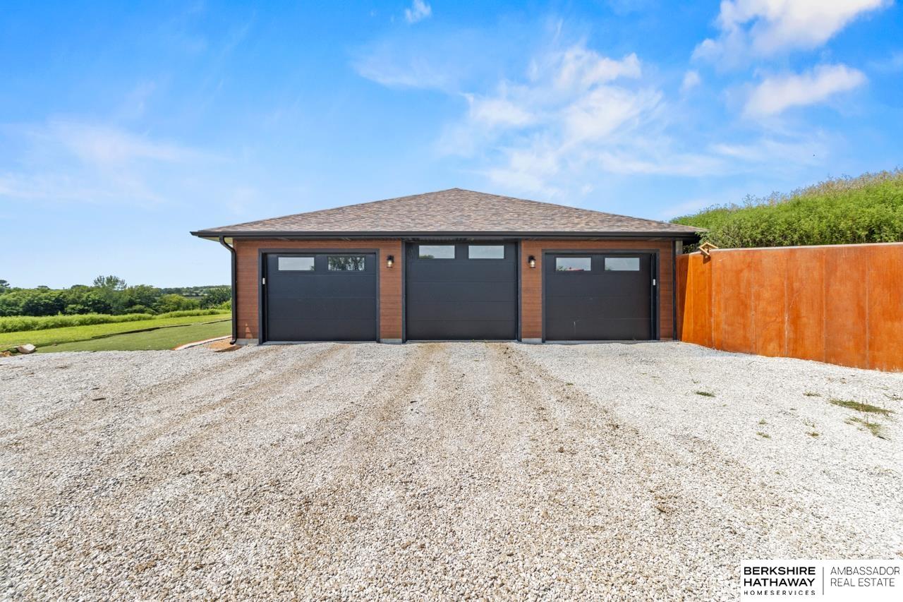 Dawson, Nebraska 68337, United States, 5 Bedrooms Bedrooms, ,2 BathroomsBathrooms,Residential,Active,227490