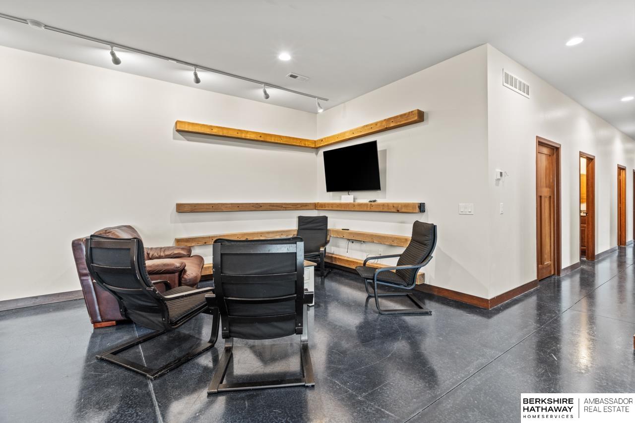 Dawson, Nebraska 68337, United States, 5 Bedrooms Bedrooms, ,2 BathroomsBathrooms,Residential,Active,227490