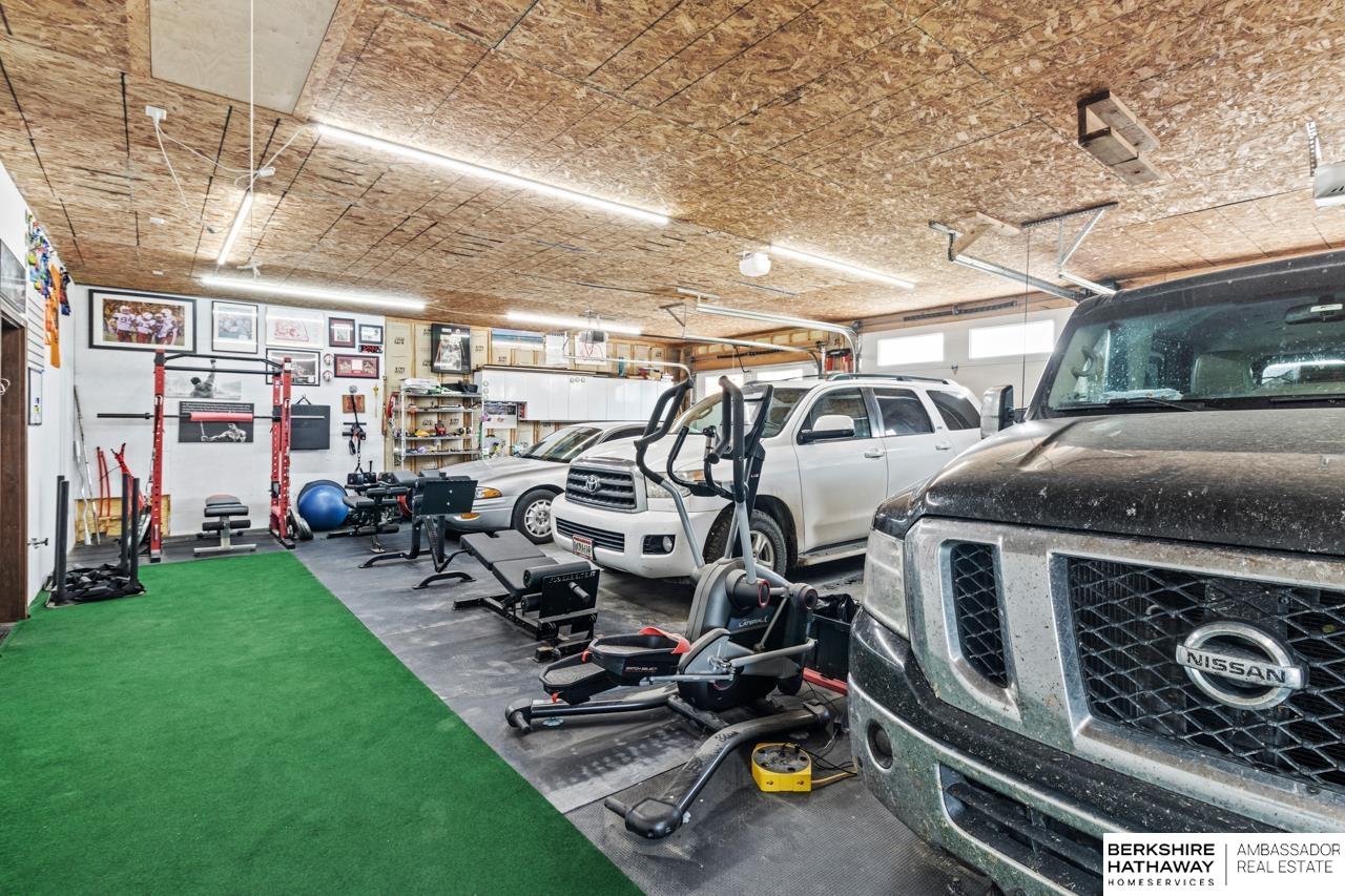 Dawson, Nebraska 68337, United States, 5 Bedrooms Bedrooms, ,2 BathroomsBathrooms,Residential,Active,227490