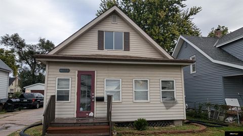 Photo of 3300 Avenue A, Council Bluffs, IA 51501 (MLS # 22528707)