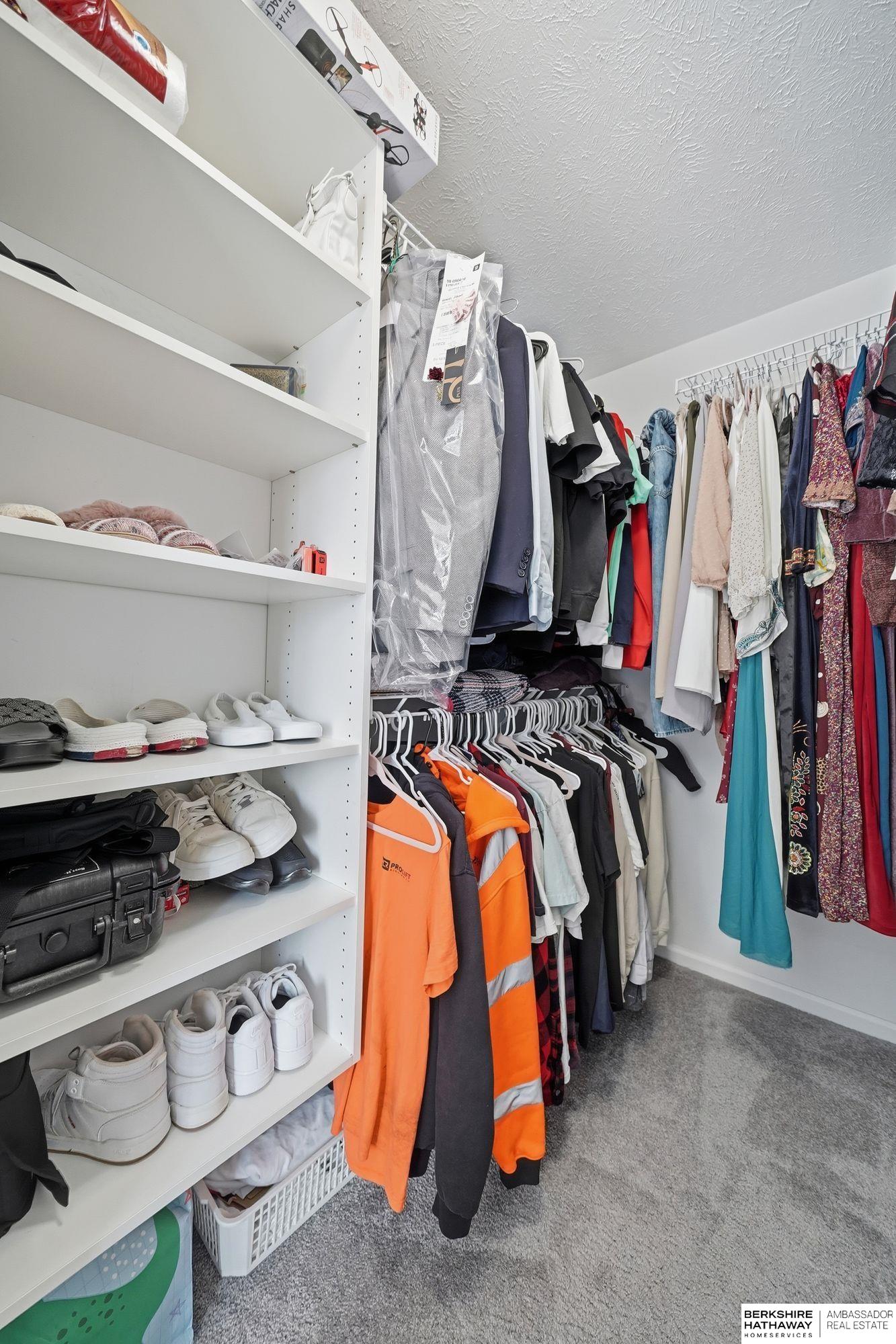 Lincoln, Nebraska 68516, United States, 4 Bedrooms Bedrooms, ,3 BathroomsBathrooms,Residential,Active,251002