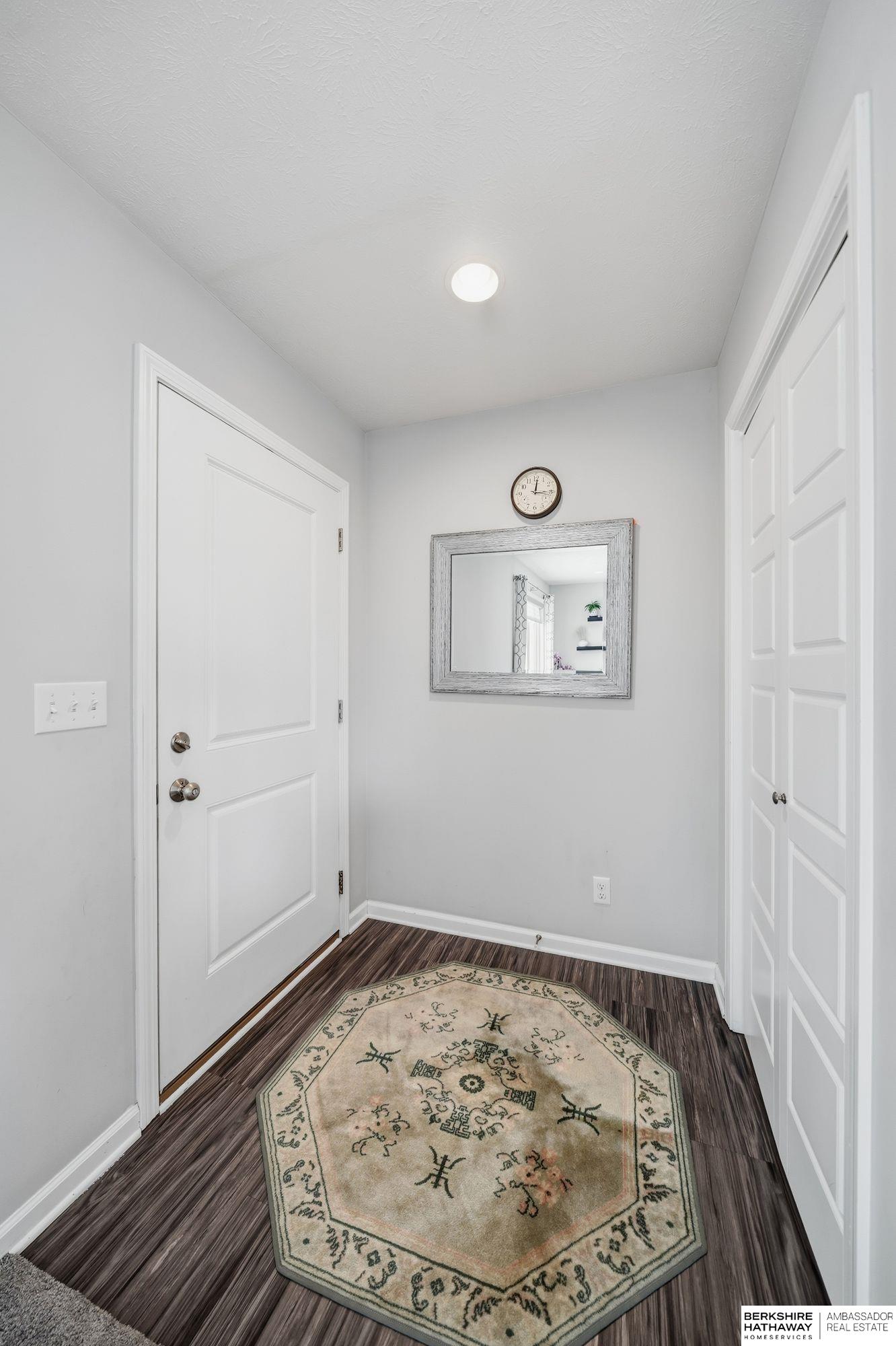 Lincoln, Nebraska 68516, United States, 4 Bedrooms Bedrooms, ,3 BathroomsBathrooms,Residential,Active,251002