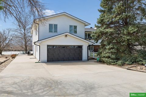 Photo of 1599 S Main #13 Street, Fremont, NE 68025 (MLS # 22608156)