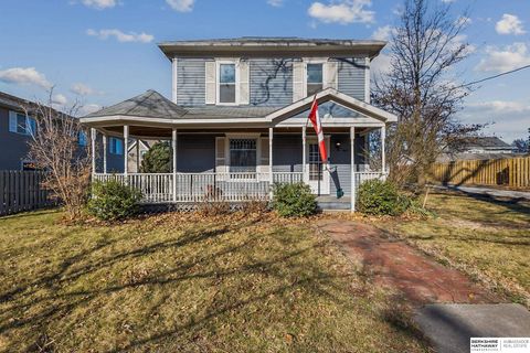 Photo of 2621 N 44th Street, Lincoln, NE 68504 (MLS # 22607757)