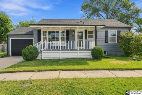 Photo of 200 N 18th Street, Beatrice, NE 68310 (MLS # 22626344)