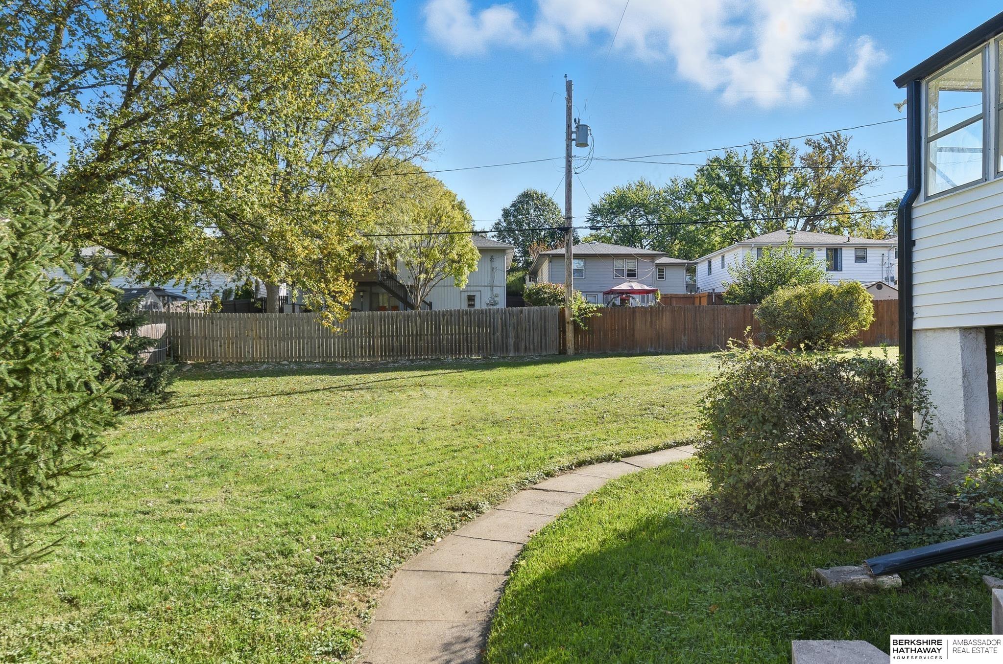 Omaha, Nebraska 68104, United States, 4 Bedrooms Bedrooms, ,2 BathroomsBathrooms,Residential,Active,231324