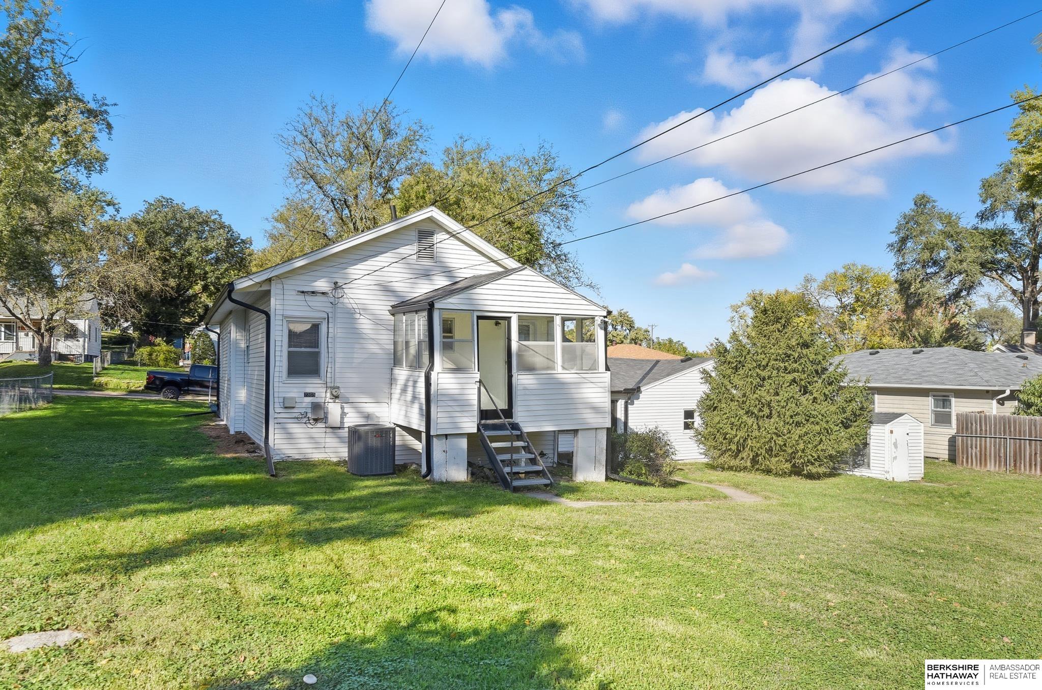 Omaha, Nebraska 68104, United States, 4 Bedrooms Bedrooms, ,2 BathroomsBathrooms,Residential,Active,231324