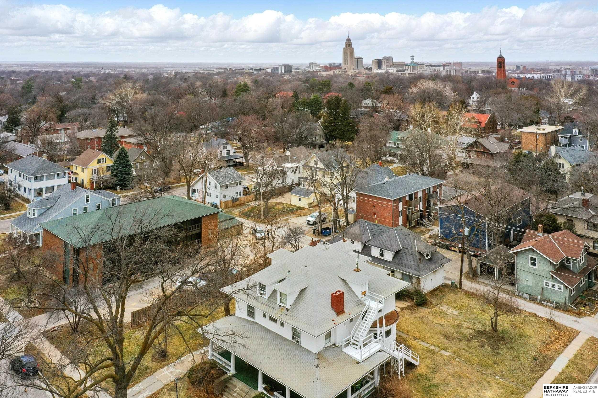 Lincoln, Nebraska 68502, United States, 8 Bedrooms Bedrooms, ,6 BathroomsBathrooms,Residential,Active,93840