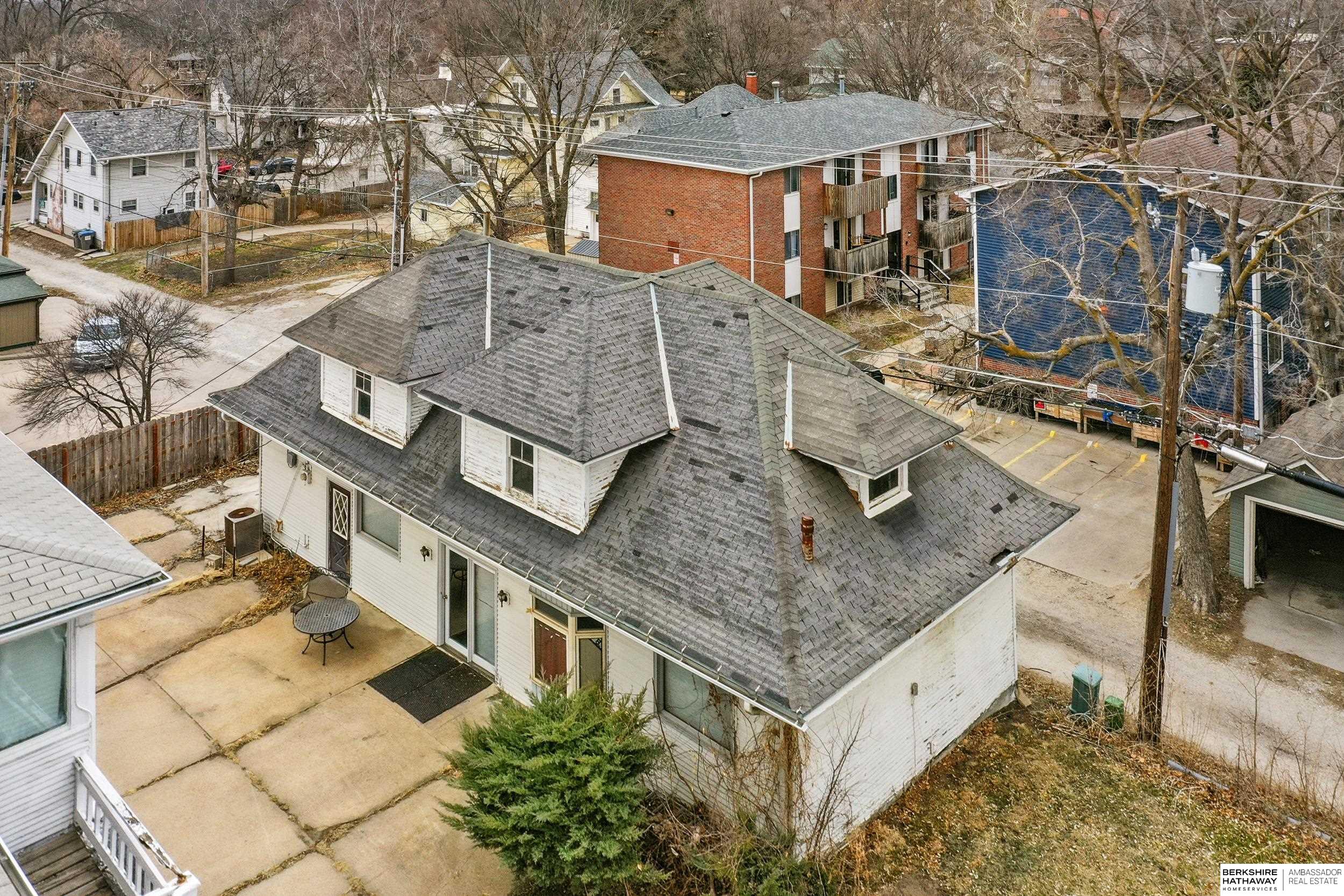 Lincoln, Nebraska 68502, United States, 8 Bedrooms Bedrooms, ,6 BathroomsBathrooms,Residential,Active,93840