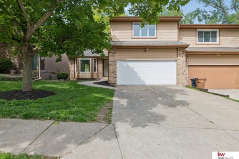 Photo of 12916 S 28th Avenue, Bellevue, NE 68123 (MLS # 22610875)