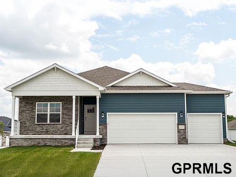 Photo of 8402 S 184th Way, Gretna, NE 68136 (MLS # 22603487)