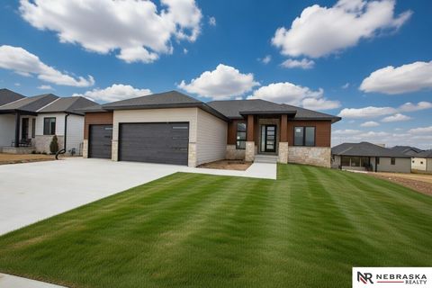 Photo of 9401 S 87th Street, Lincoln, NE 68526 (MLS # 22605530)