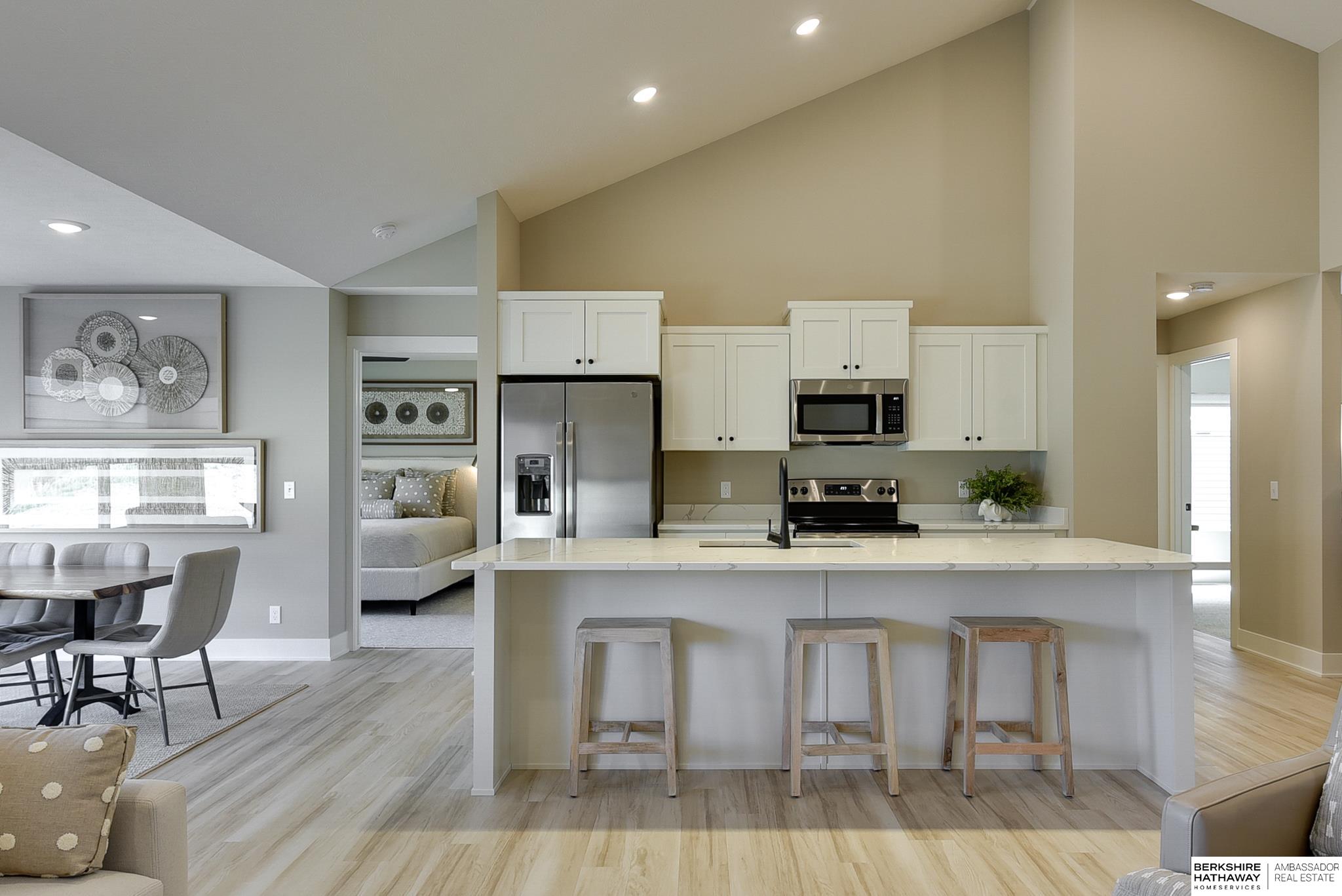 Elkhorn, Nebraska 68022, United States, 2 Bedrooms Bedrooms, ,2 BathroomsBathrooms,Residential,Pending,185498