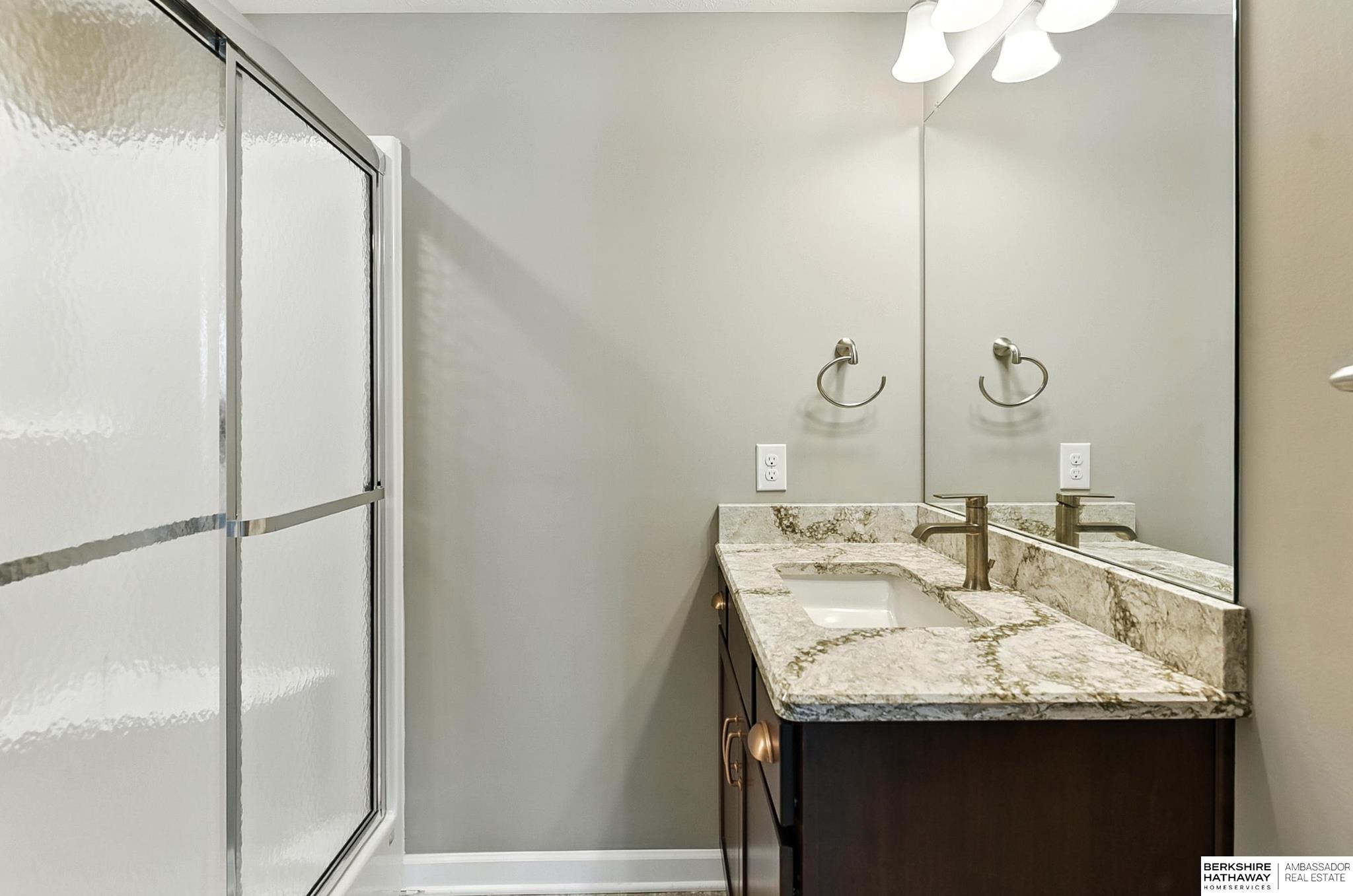 Elkhorn, Nebraska 68022, United States, 4 Bedrooms Bedrooms, ,3 BathroomsBathrooms,Residential,Active,181701