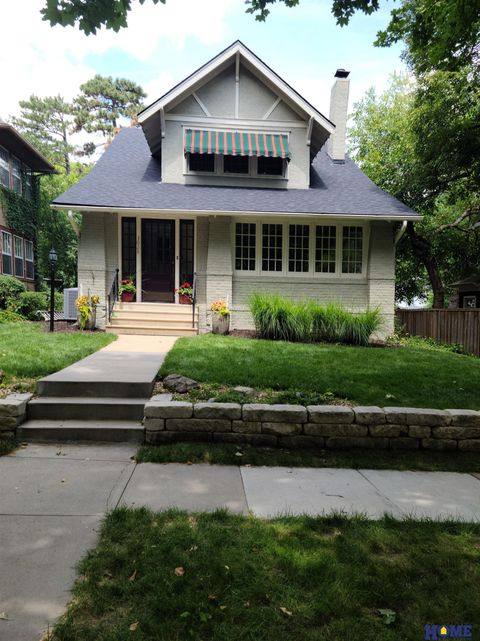 Photo of 3028 Puritan Avenue, Lincoln, NE 68502 (MLS # 22606032)