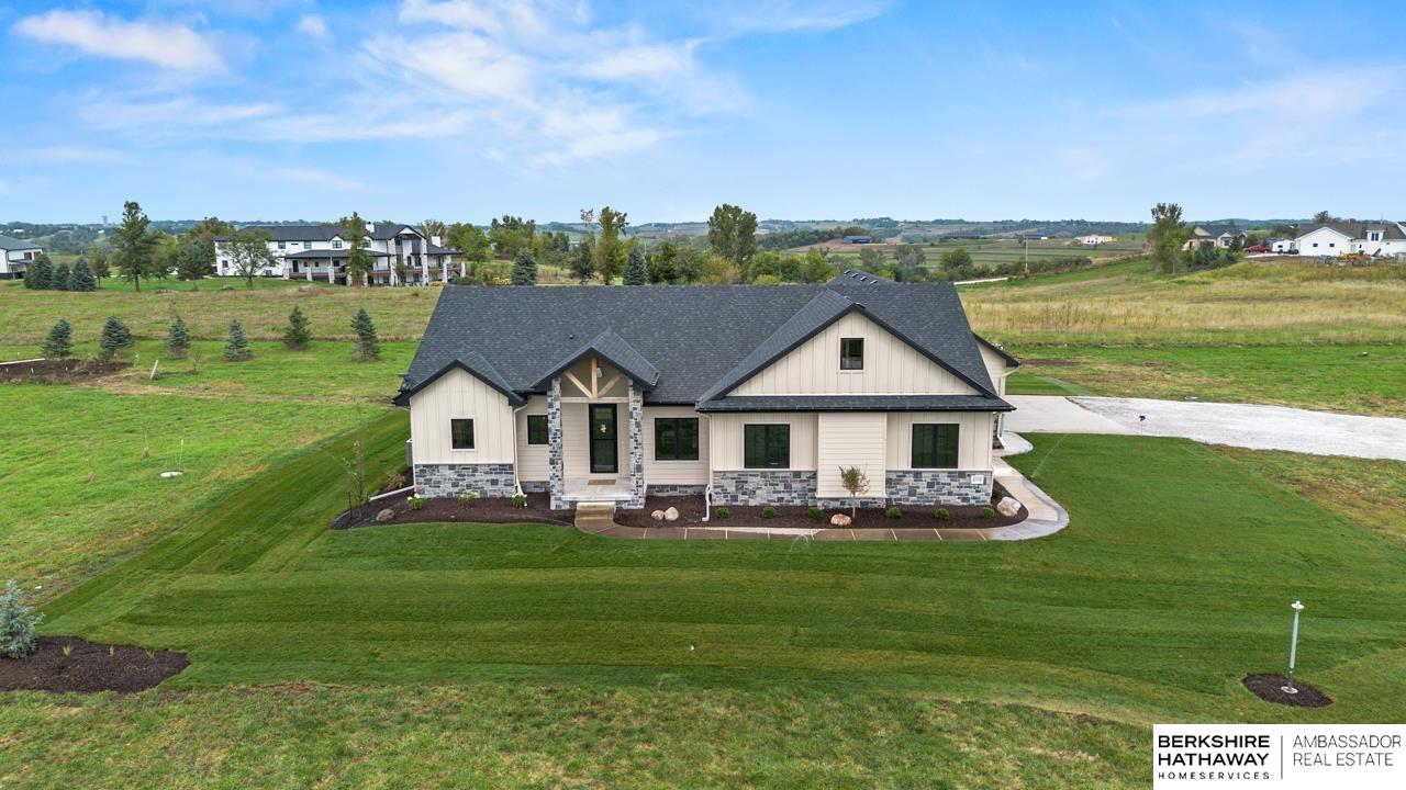 Blair, Nebraska 68008, United States, 4 Bedrooms Bedrooms, ,3 BathroomsBathrooms,Residential,Active,221884