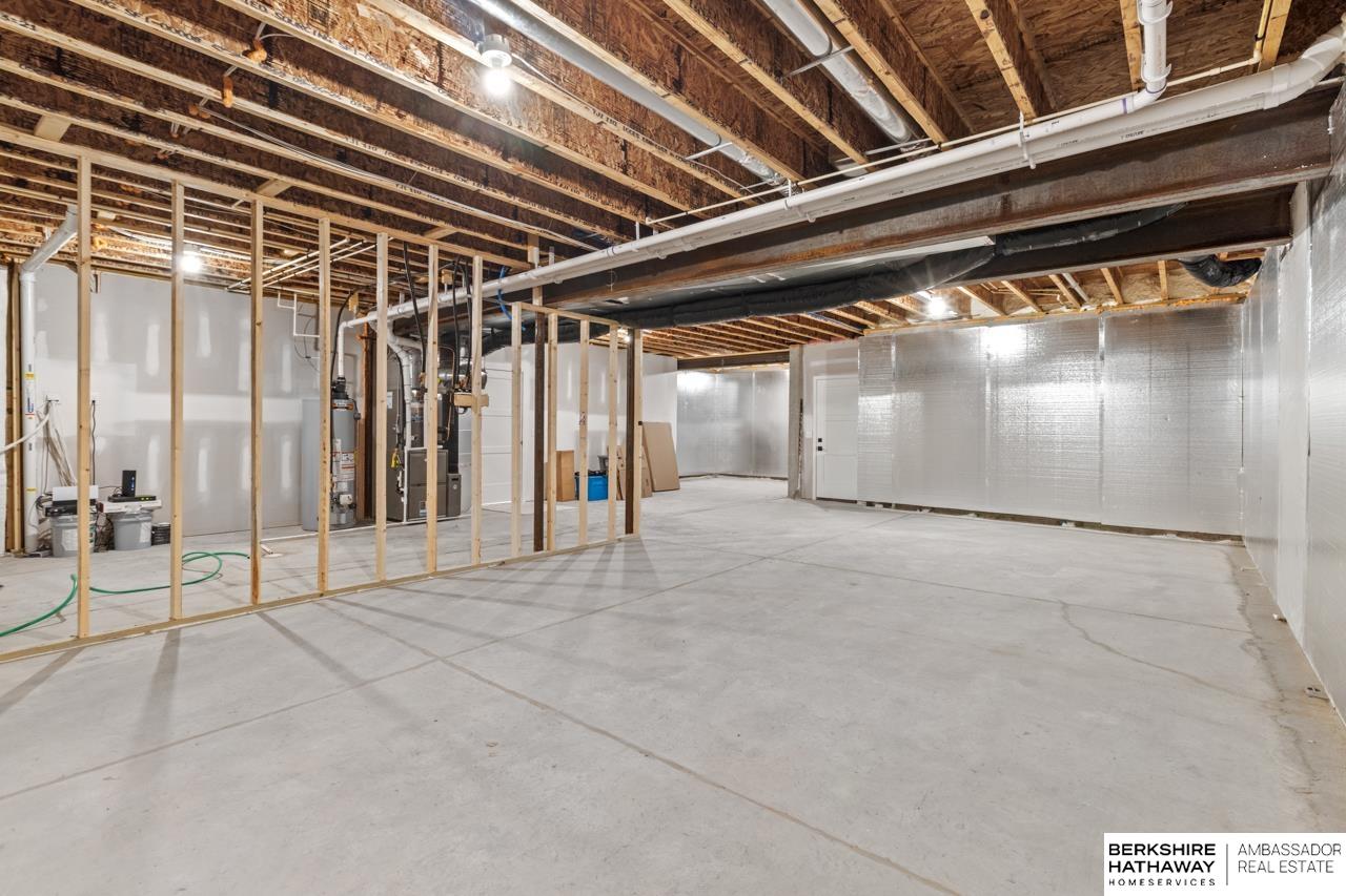 Blair, Nebraska 68008, United States, 4 Bedrooms Bedrooms, ,3 BathroomsBathrooms,Residential,Active,221884