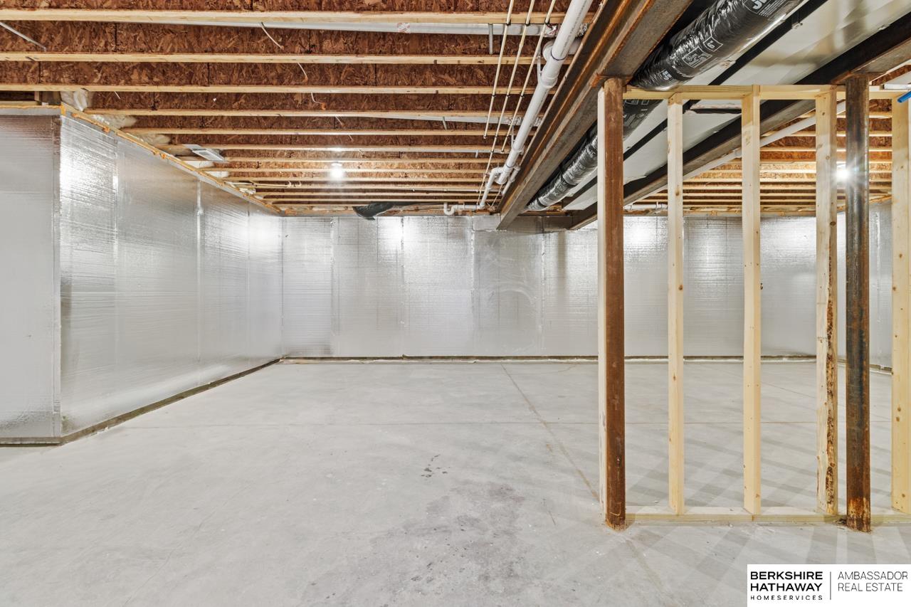 Blair, Nebraska 68008, United States, 4 Bedrooms Bedrooms, ,3 BathroomsBathrooms,Residential,Active,221884