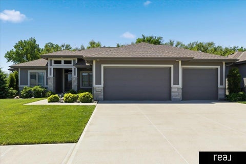 Photo of 2414 N 188 Street, Omaha, NE 68022 (MLS # 22617111)