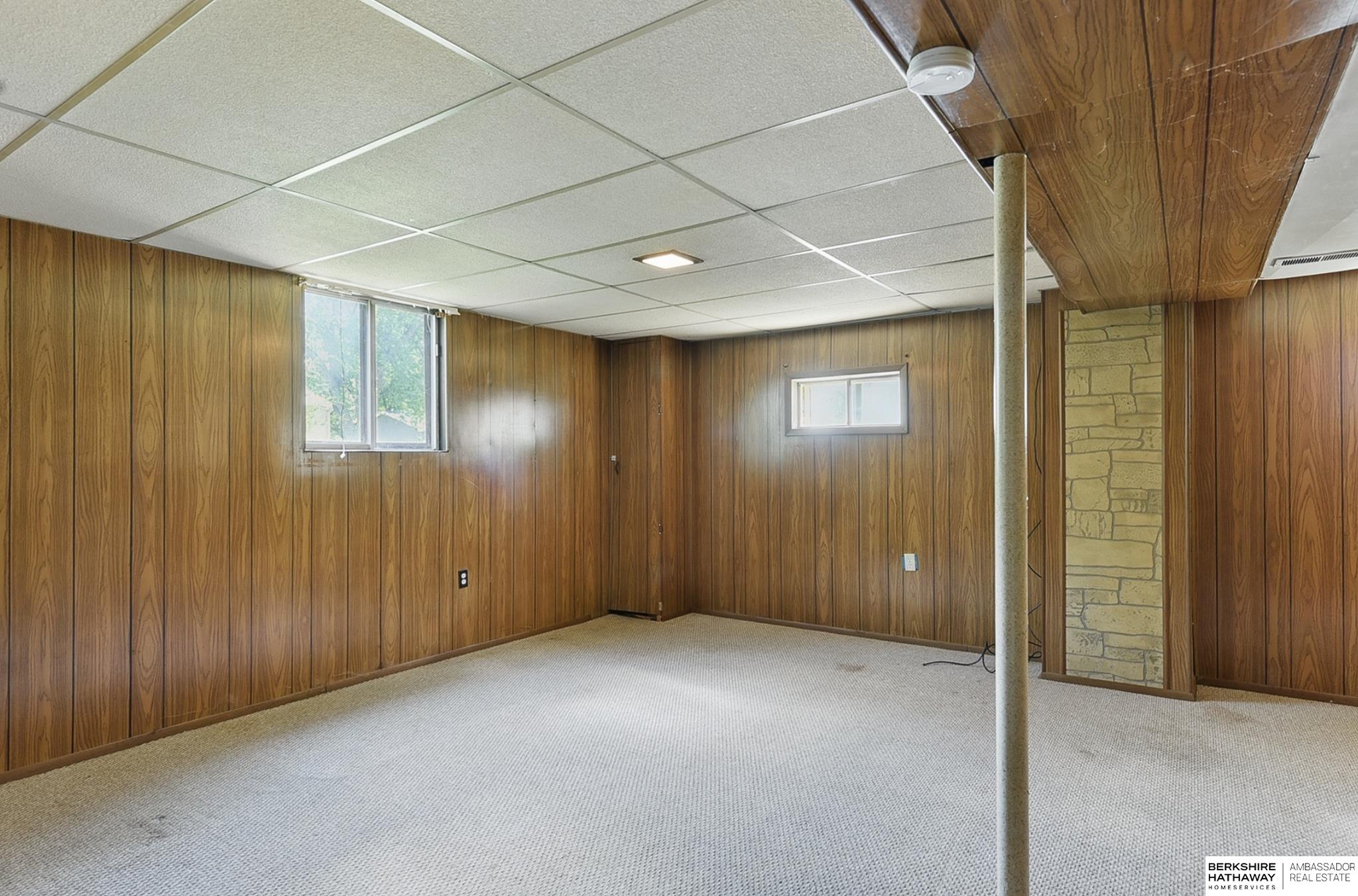 Omaha, Nebraska 68154, United States, 3 Bedrooms Bedrooms, ,2 BathroomsBathrooms,Residential,Pending,136923