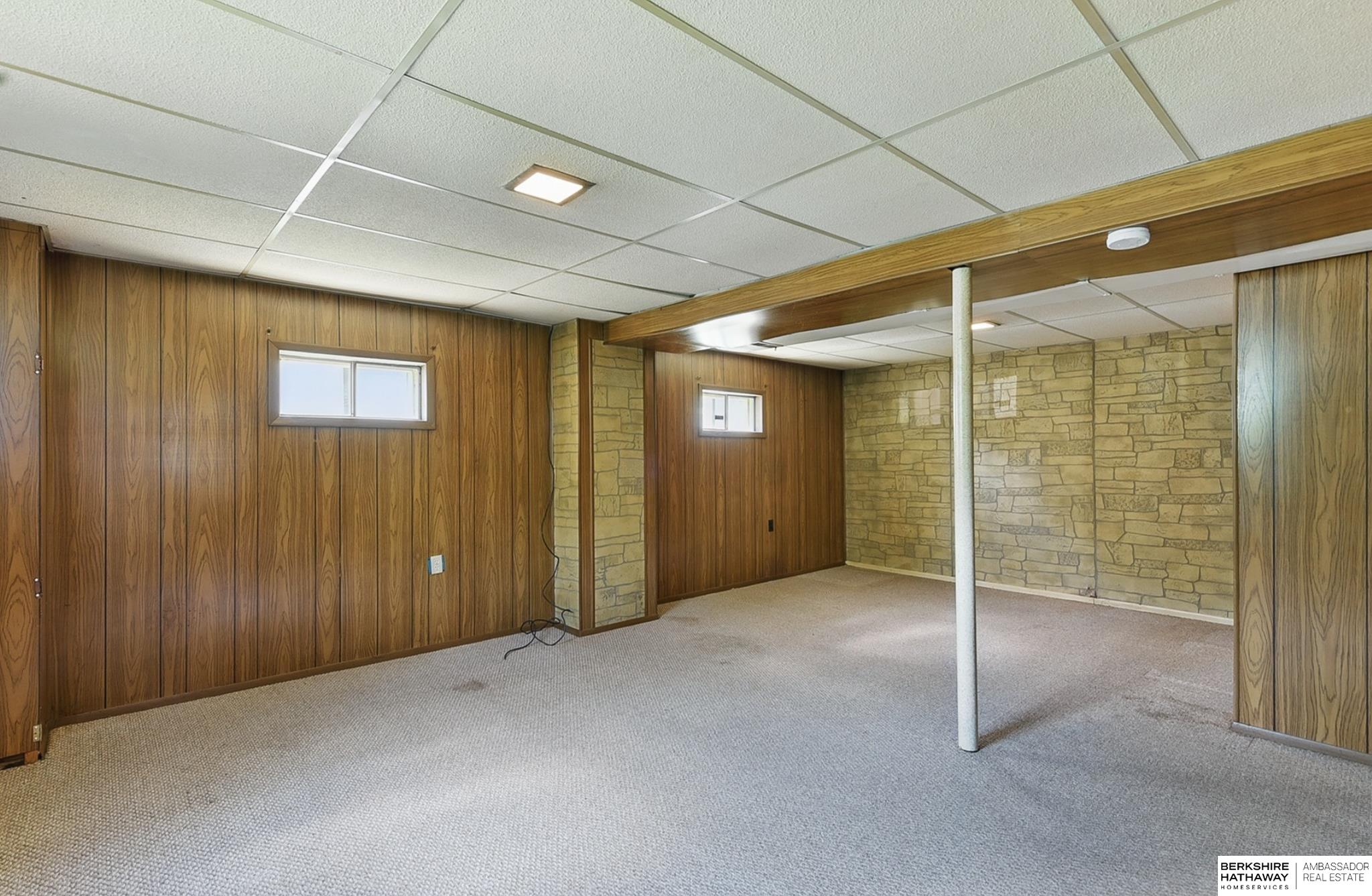 Omaha, Nebraska 68154, United States, 3 Bedrooms Bedrooms, ,2 BathroomsBathrooms,Residential,Pending,136923