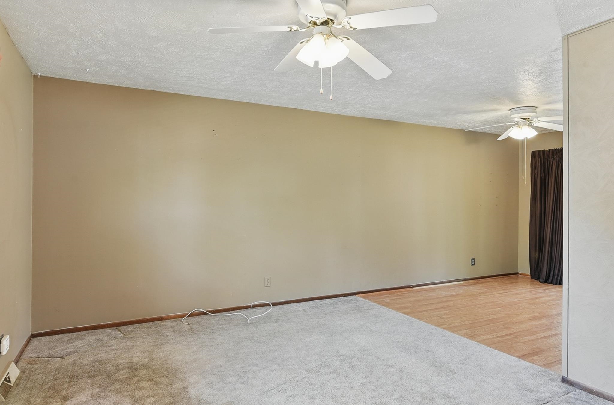 Omaha, Nebraska 68154, United States, 3 Bedrooms Bedrooms, ,2 BathroomsBathrooms,Residential,Pending,136923