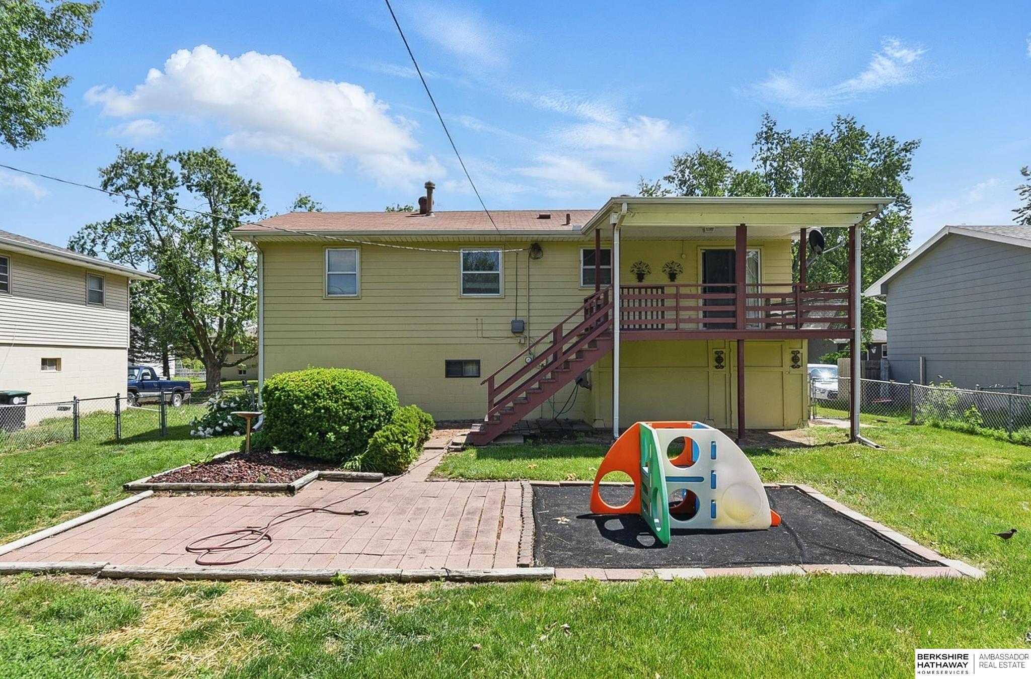 Omaha, Nebraska 68154, United States, 3 Bedrooms Bedrooms, ,2 BathroomsBathrooms,Residential,Pending,136923